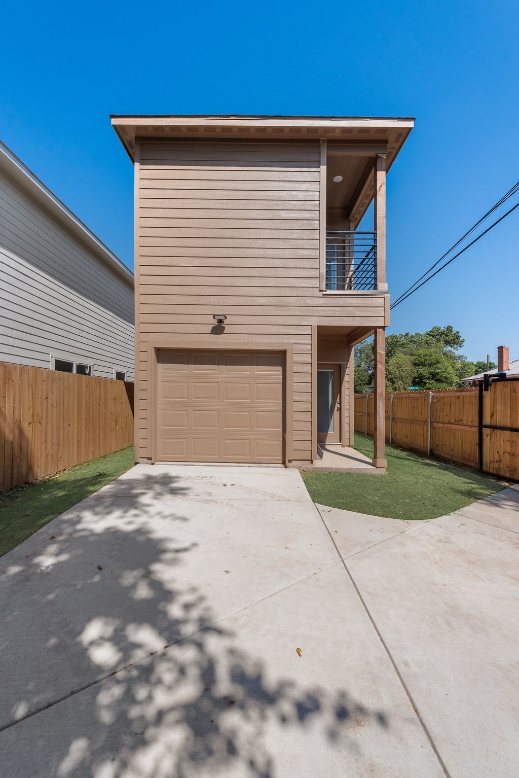 2350 Scott Street Dallas TX 75215