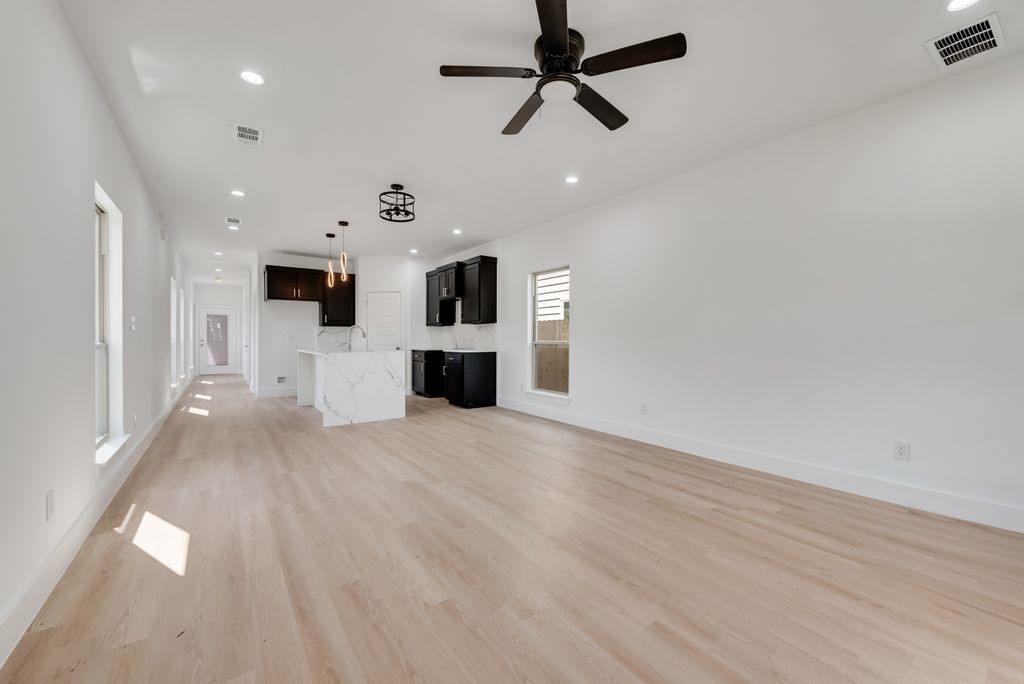2350 Scott Street Dallas TX 75215