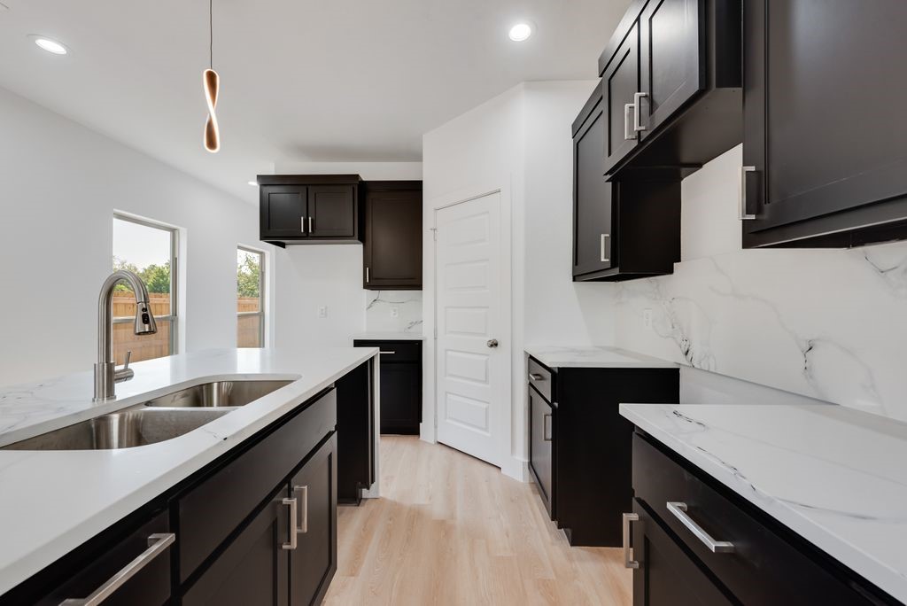 2350 Scott Street Dallas TX 75215
