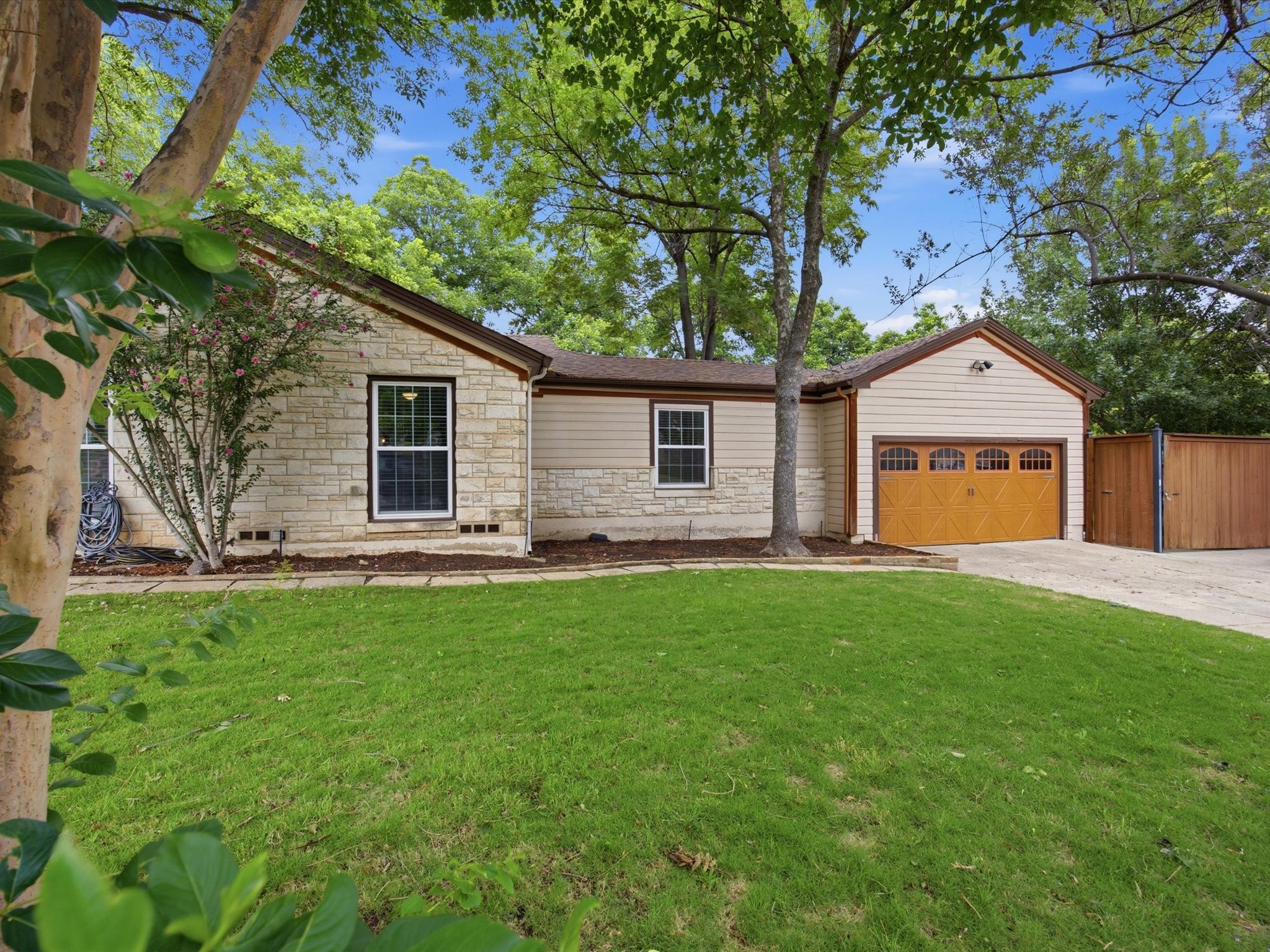 4410 El Campo Avenue Fort Worth TX 76107