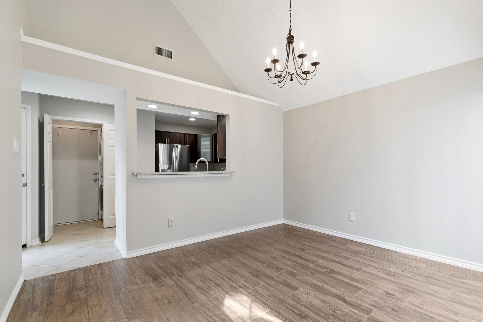 2927 S Bend Drive Dallas TX 75229
