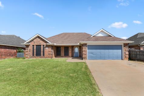 26 Cherokee Trail Iowa Park TX 76367