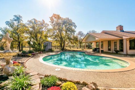 10802 Mineral Wells Highway Weatherford TX 76088