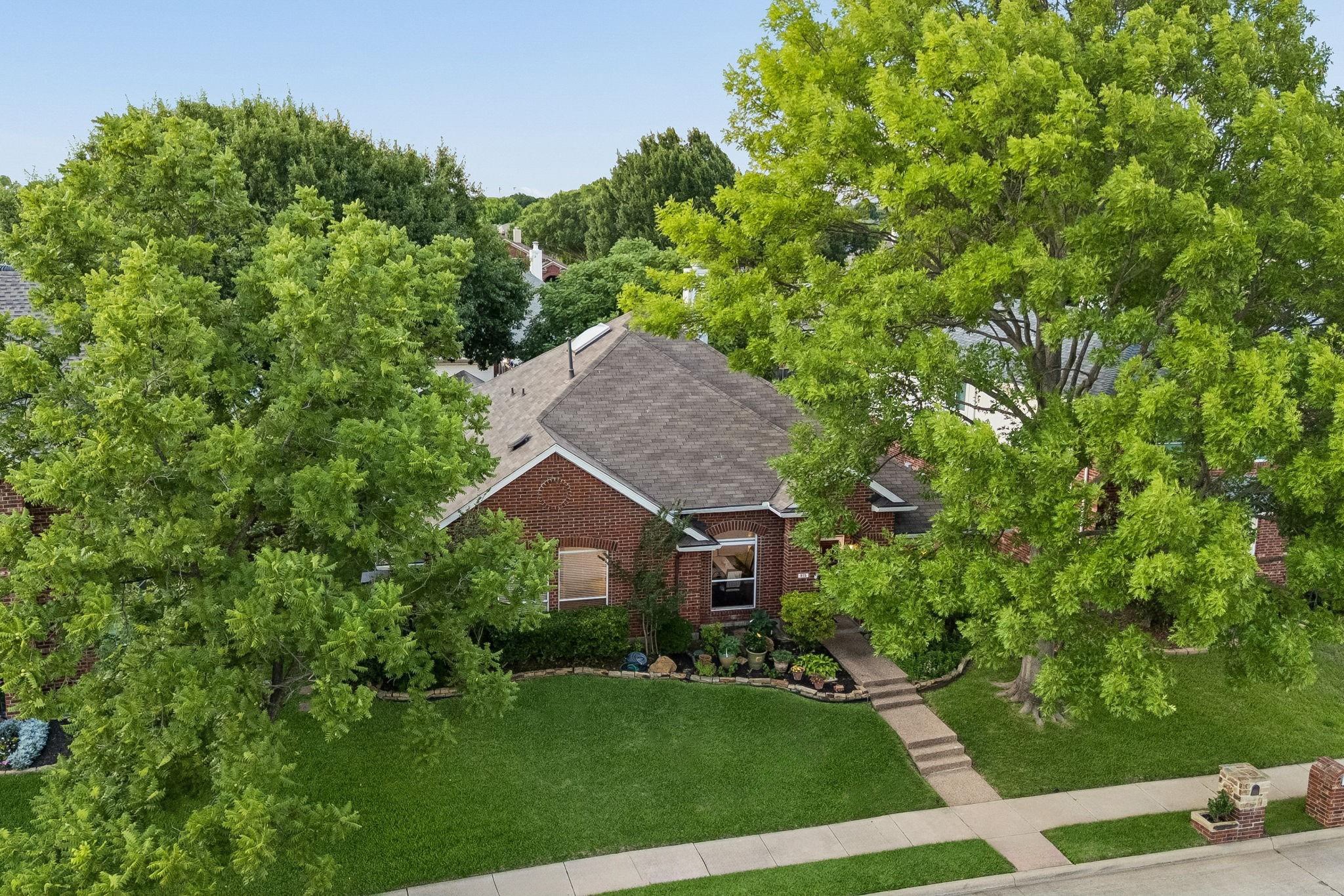 915 Rutgers Court Allen TX 75002