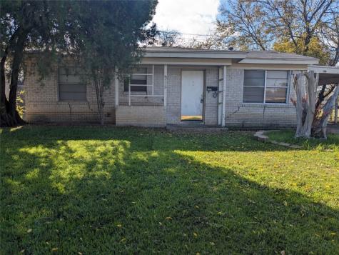 1806 Glynn Oaks Drive Arlington TX 76010