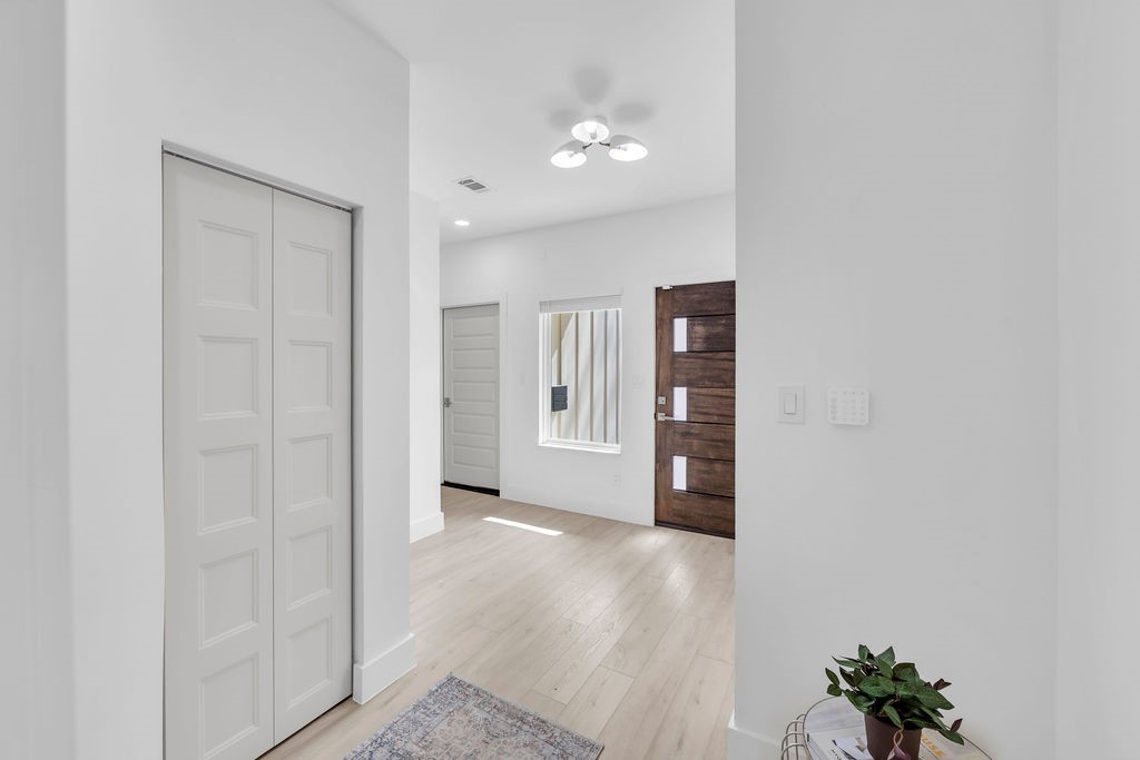 3624 Wendelkin Street Dallas TX 75215