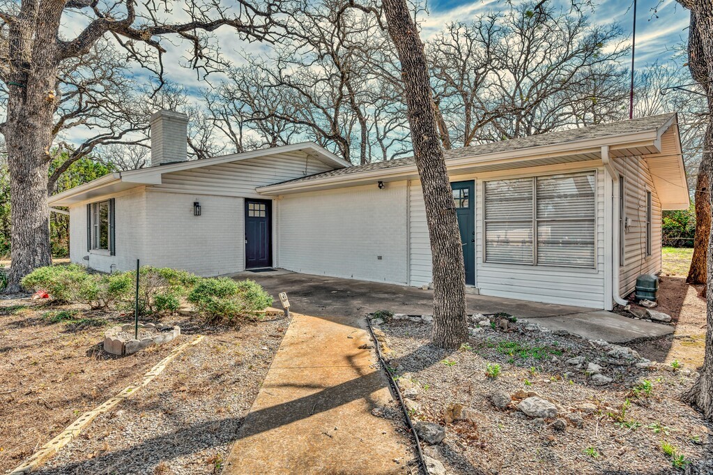 122 Teeling Trail Whitney TX 76692