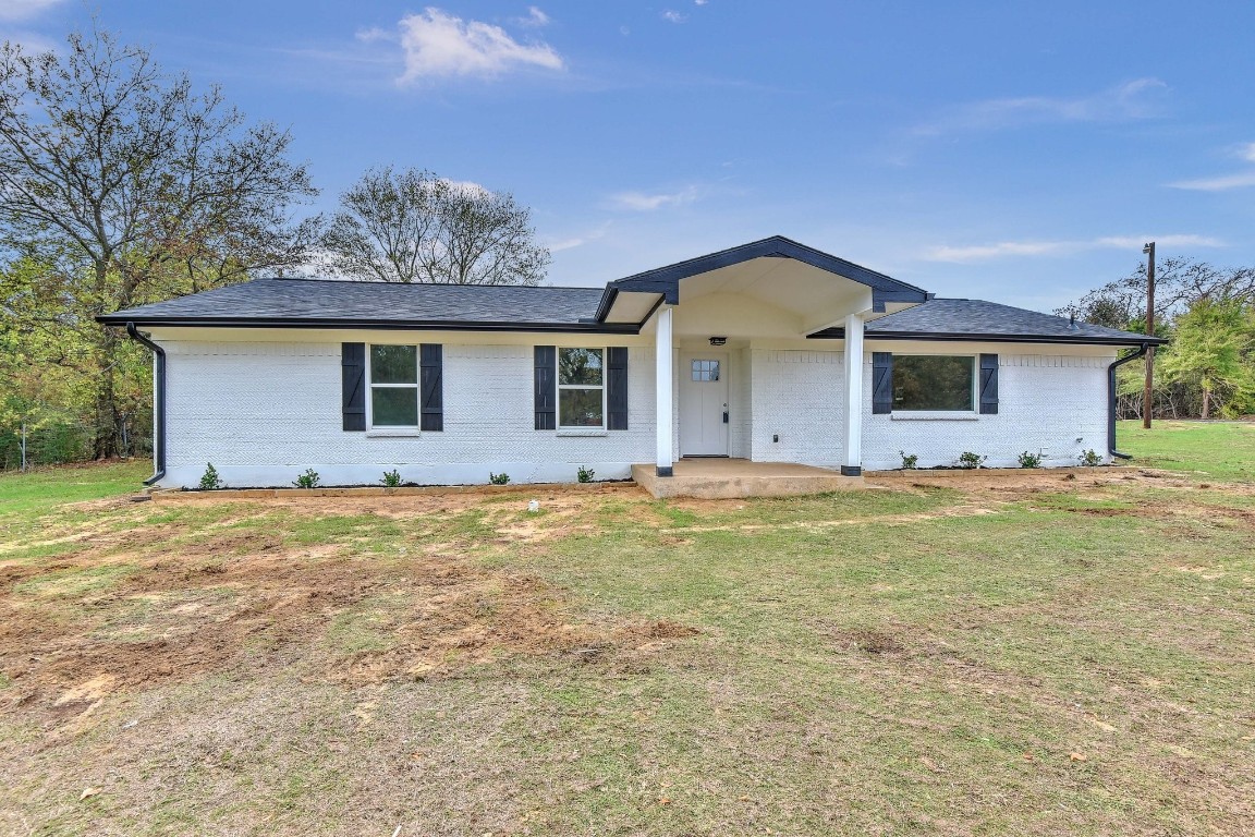 1415 S Lillis Lane Denison TX 75020
