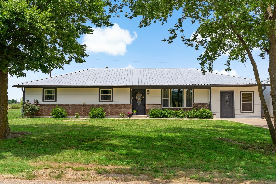 386 County Road 2735 Honey Grove TX 75446