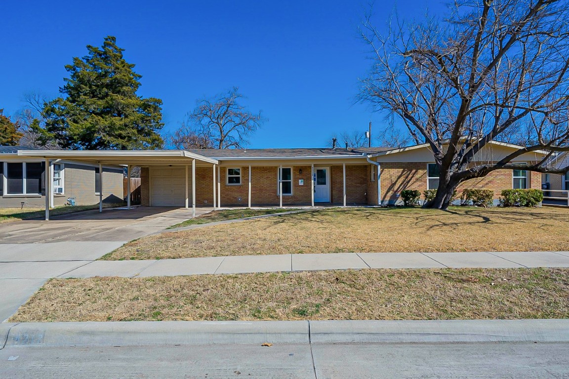 4312 Mackey Drive North Richland Hills TX 76180