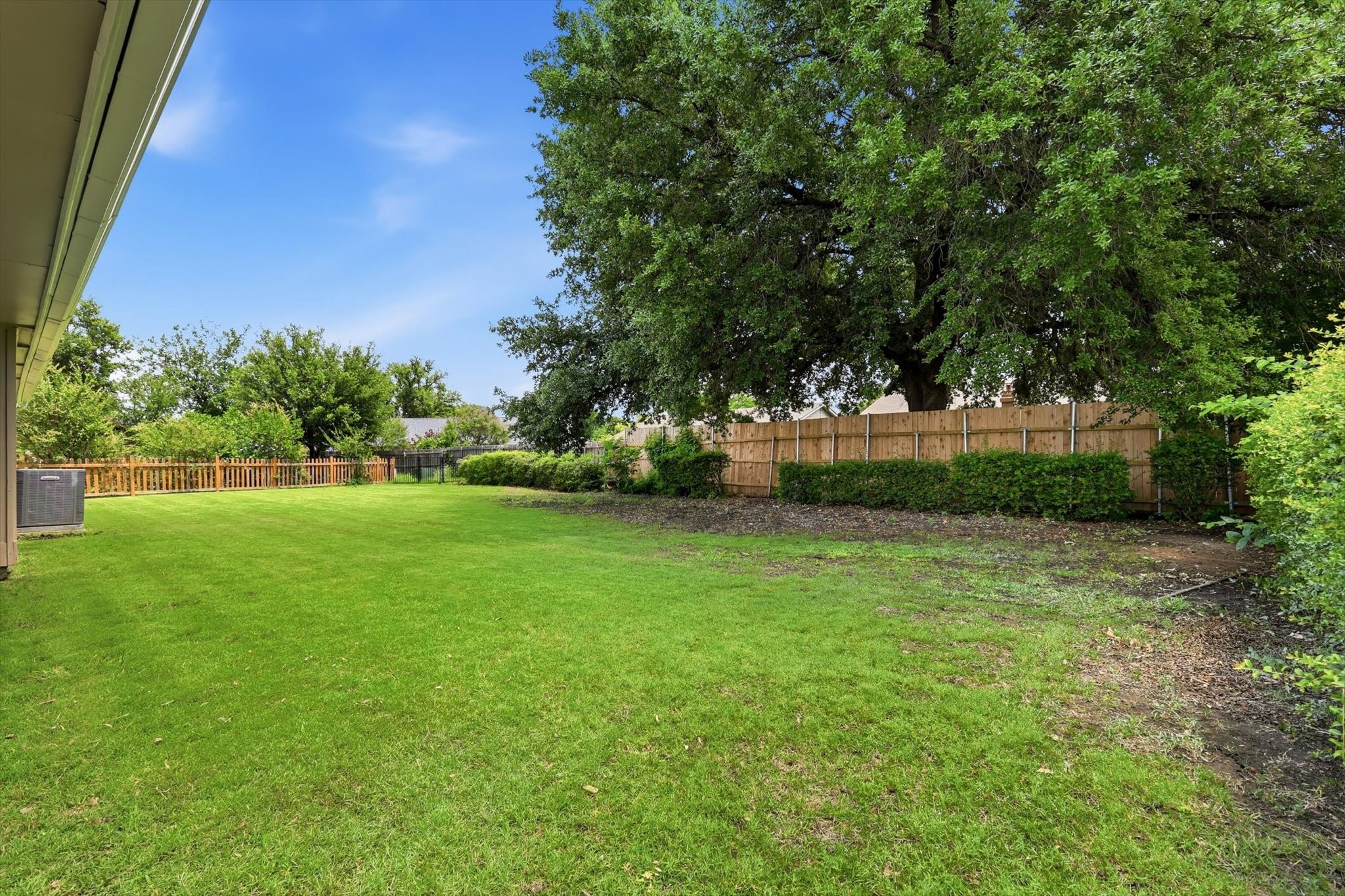 2804 Elk Grove Road Carrollton TX 75007