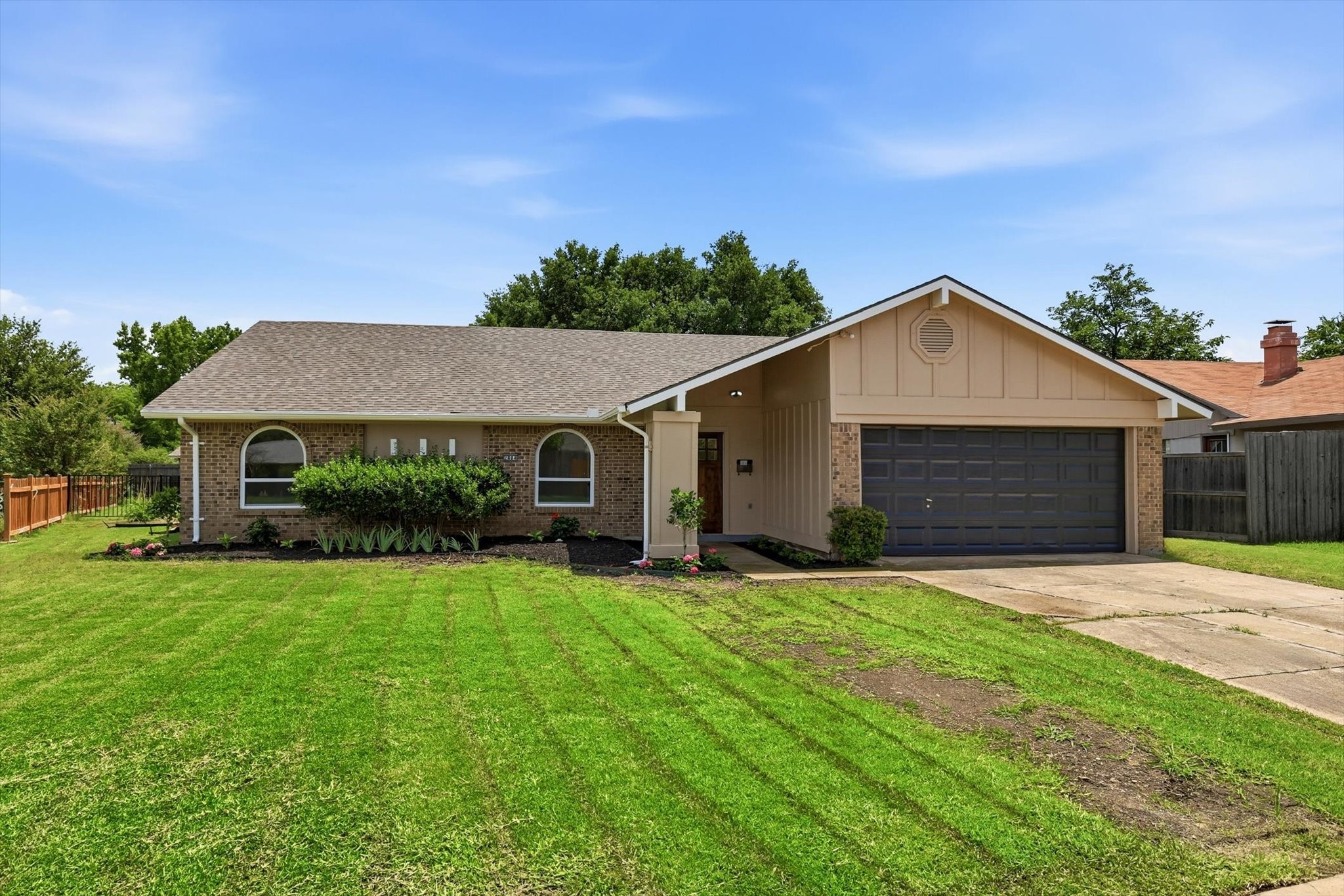 2804 Elk Grove Road Carrollton TX 75007