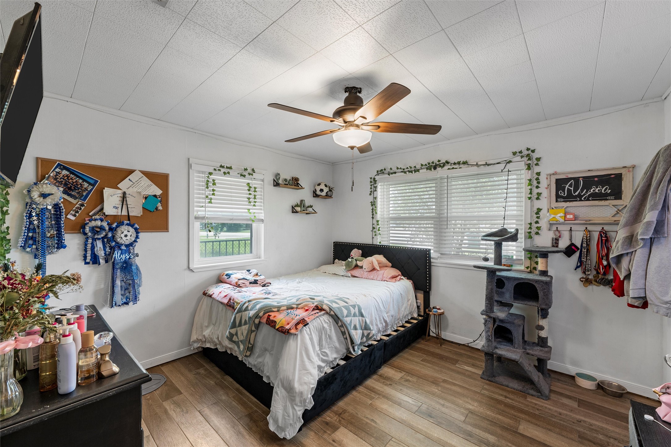 631 N Robinson Drive Robinson TX 76706