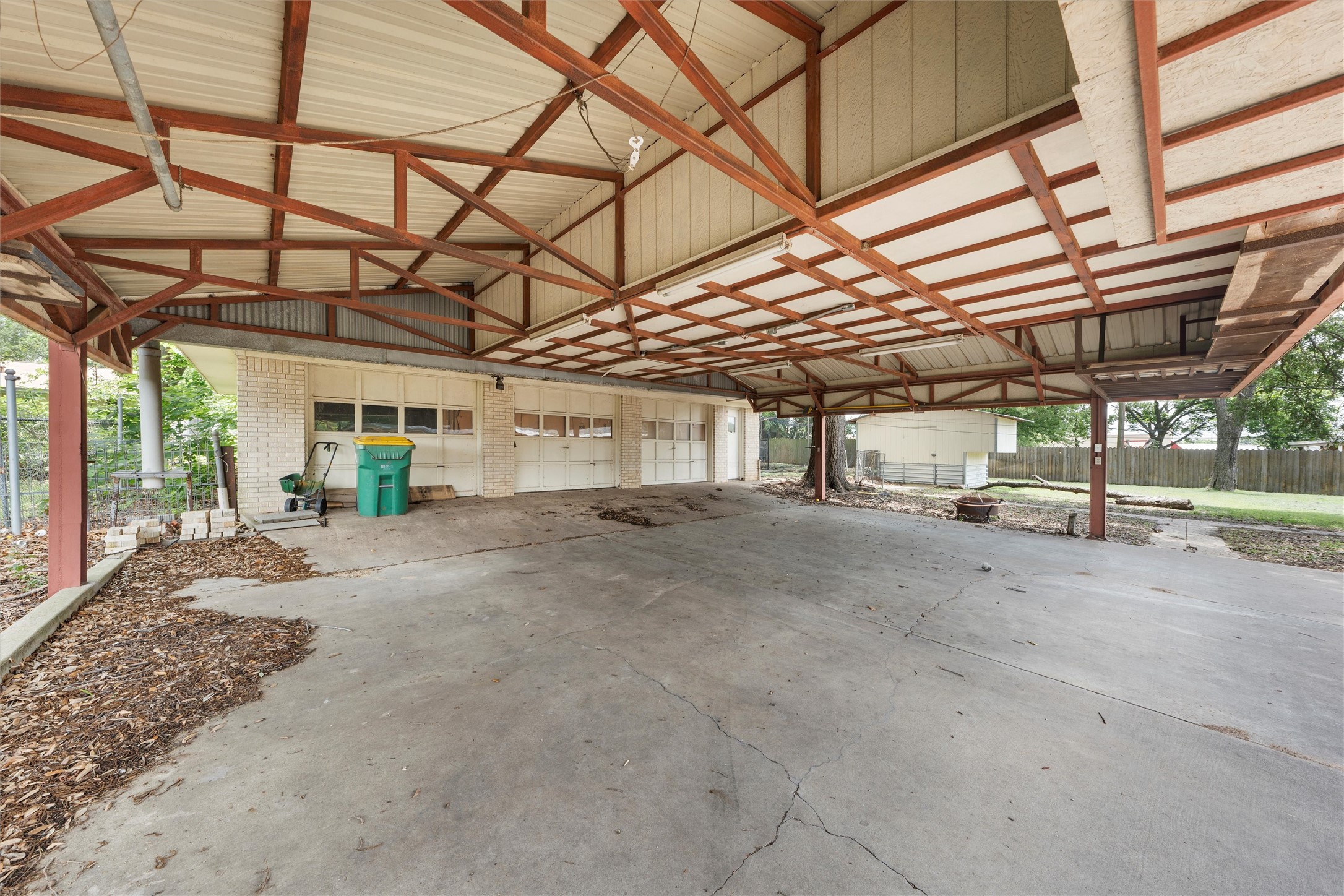 631 N Robinson Drive Robinson TX 76706