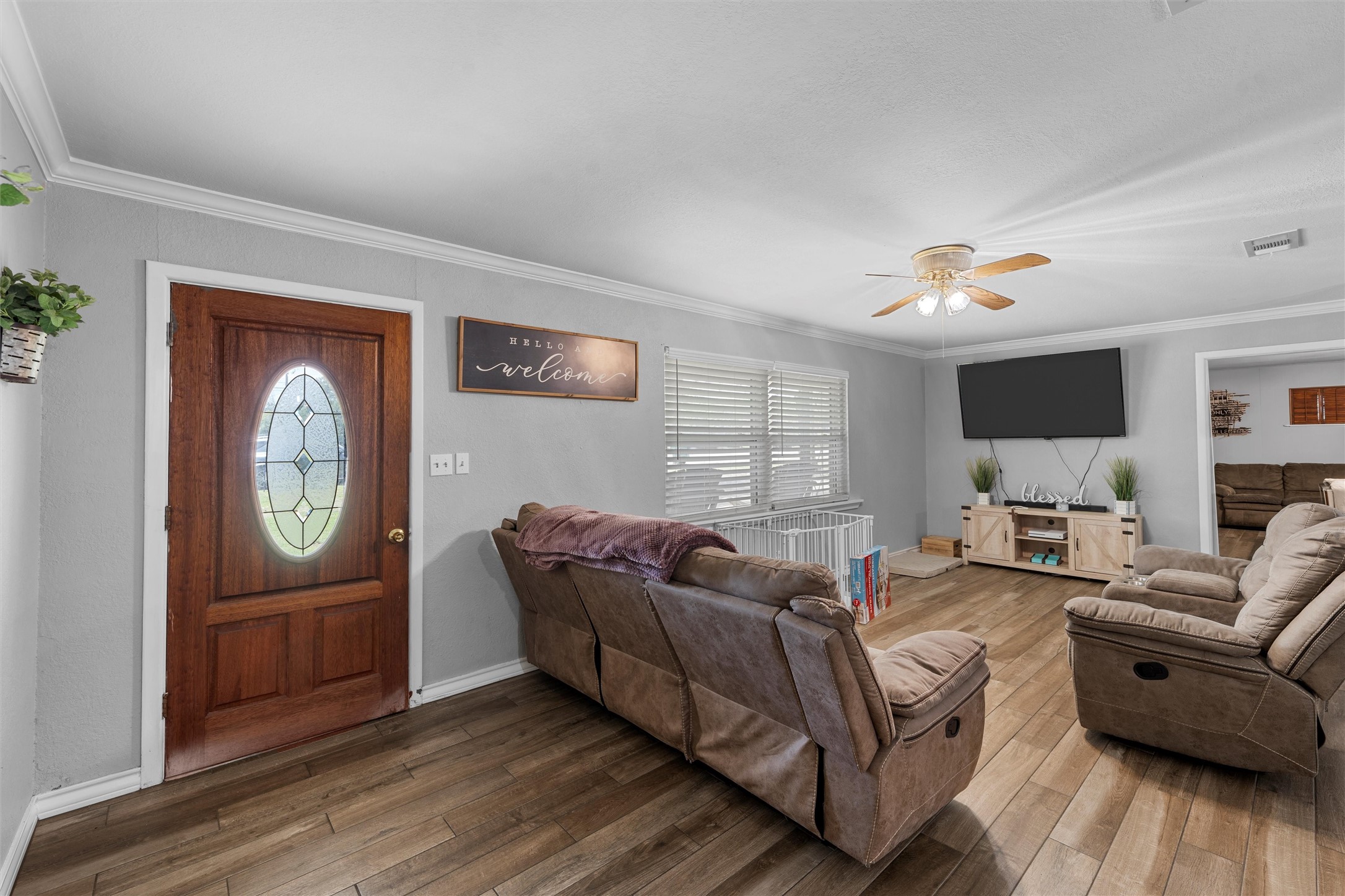 631 N Robinson Drive Robinson TX 76706