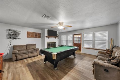 631 N Robinson Drive Robinson TX 76706