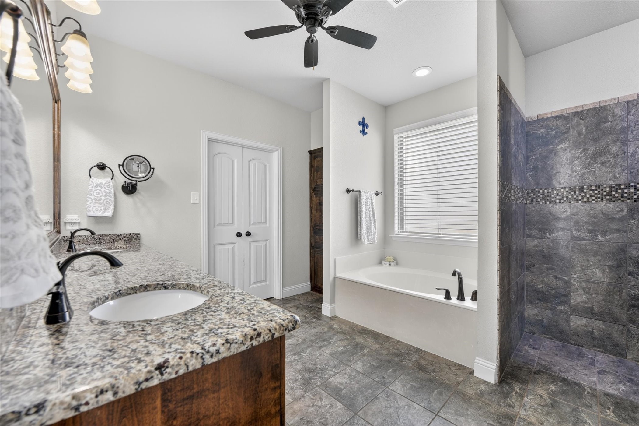 13420 Escalara Lane Justin TX 76247