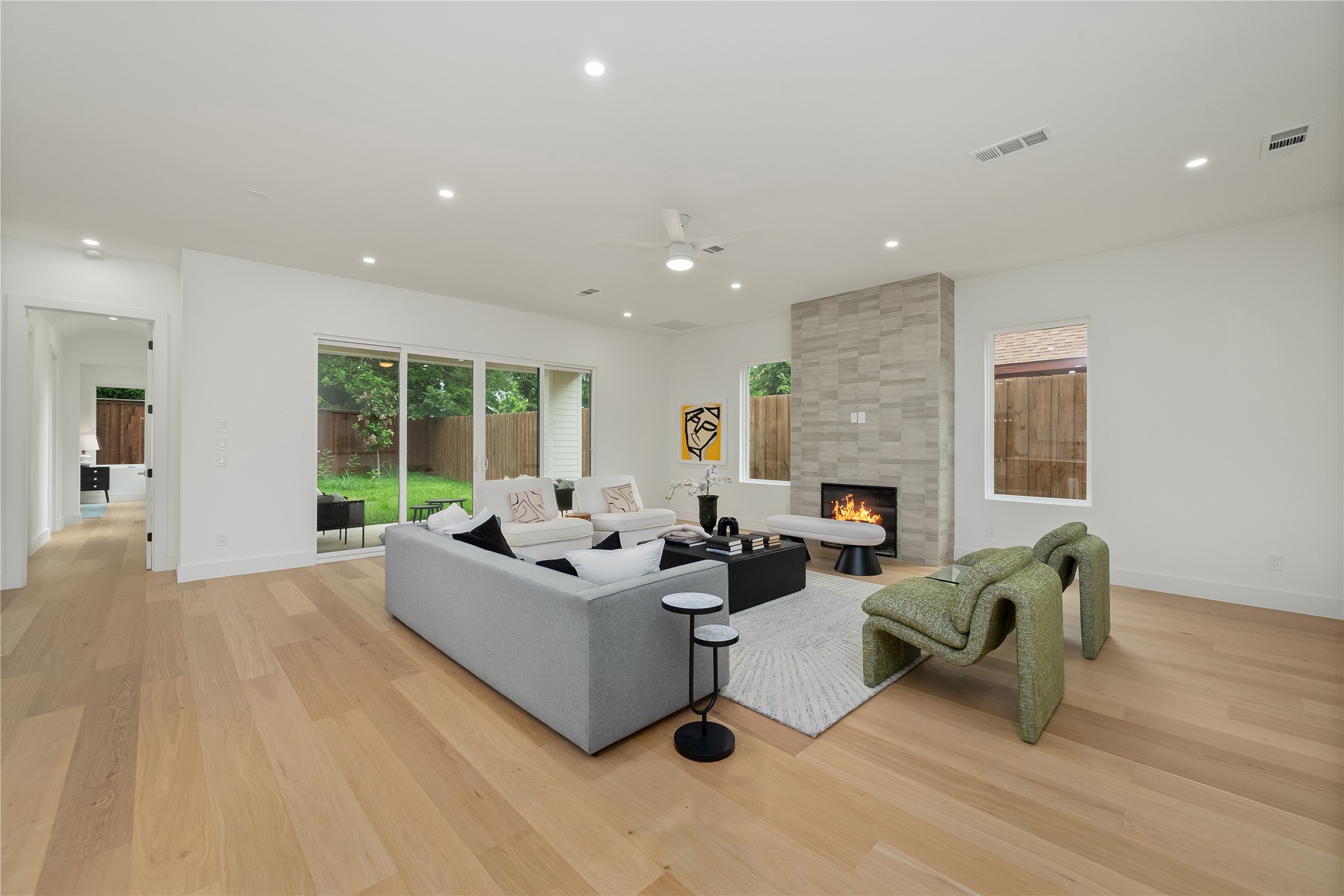 2414 Grigsby Avenue Dallas TX 75204