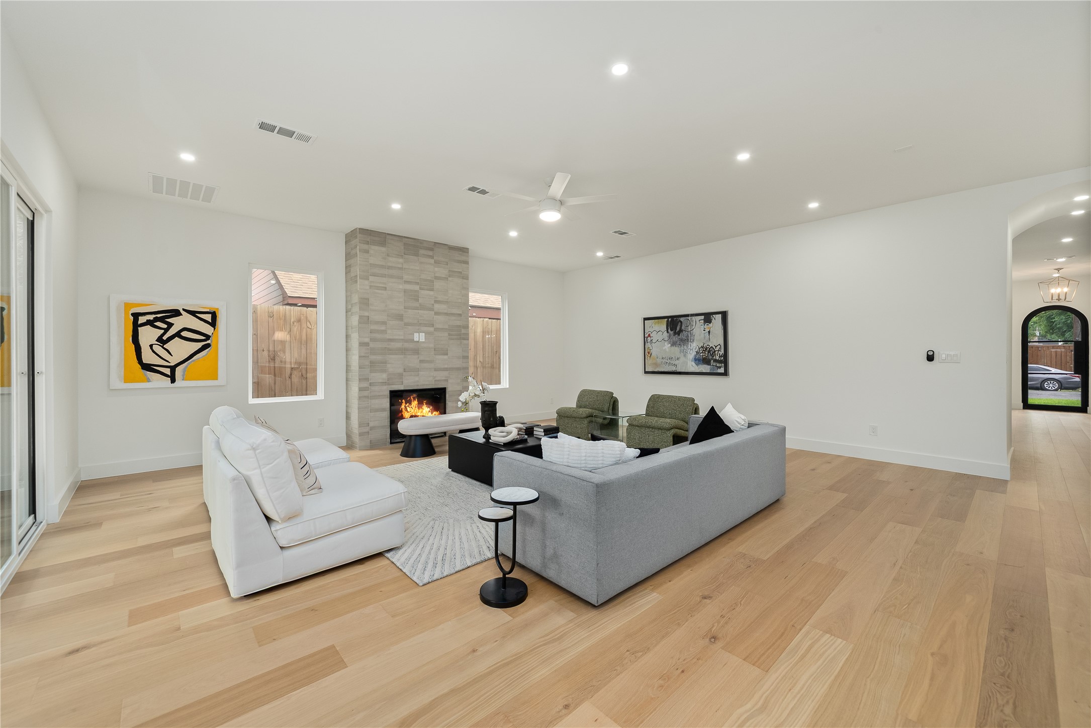 2414 Grigsby Avenue Dallas TX 75204
