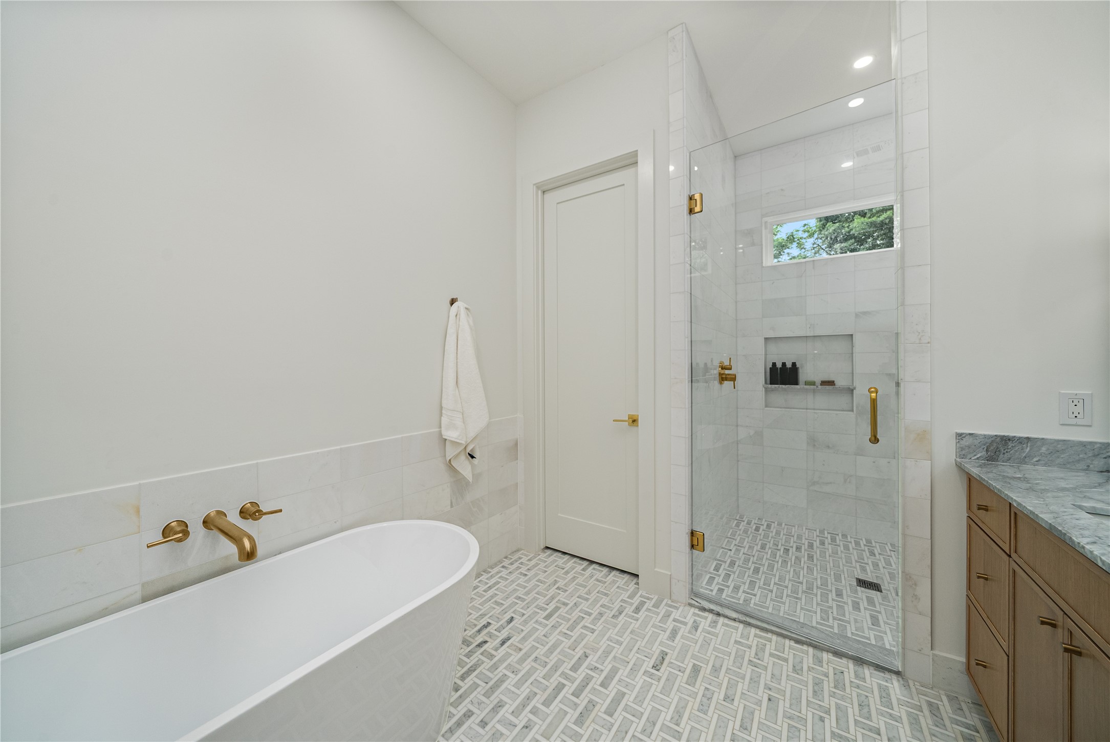 2414 Grigsby Avenue Dallas TX 75204