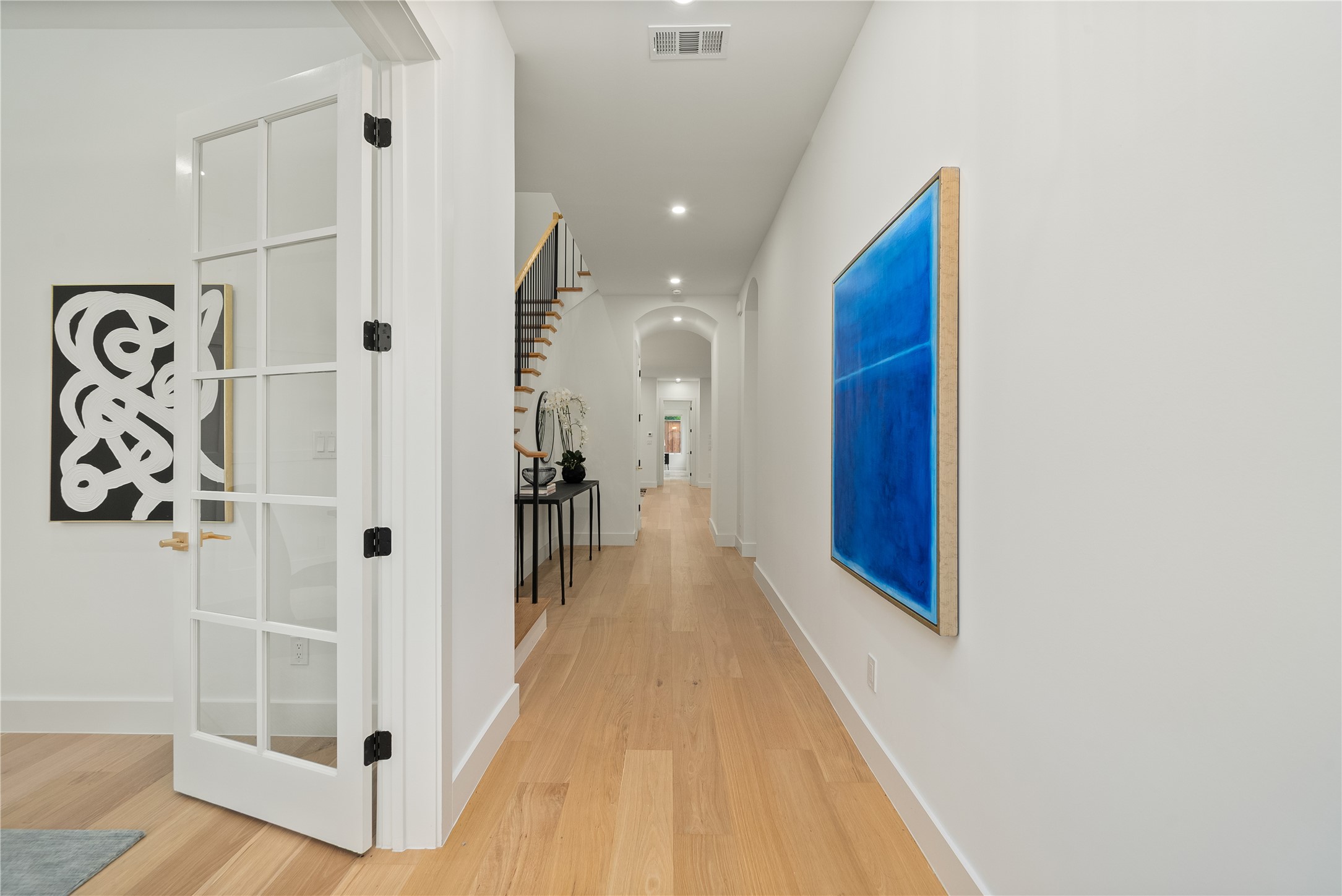 2414 Grigsby Avenue Dallas TX 75204