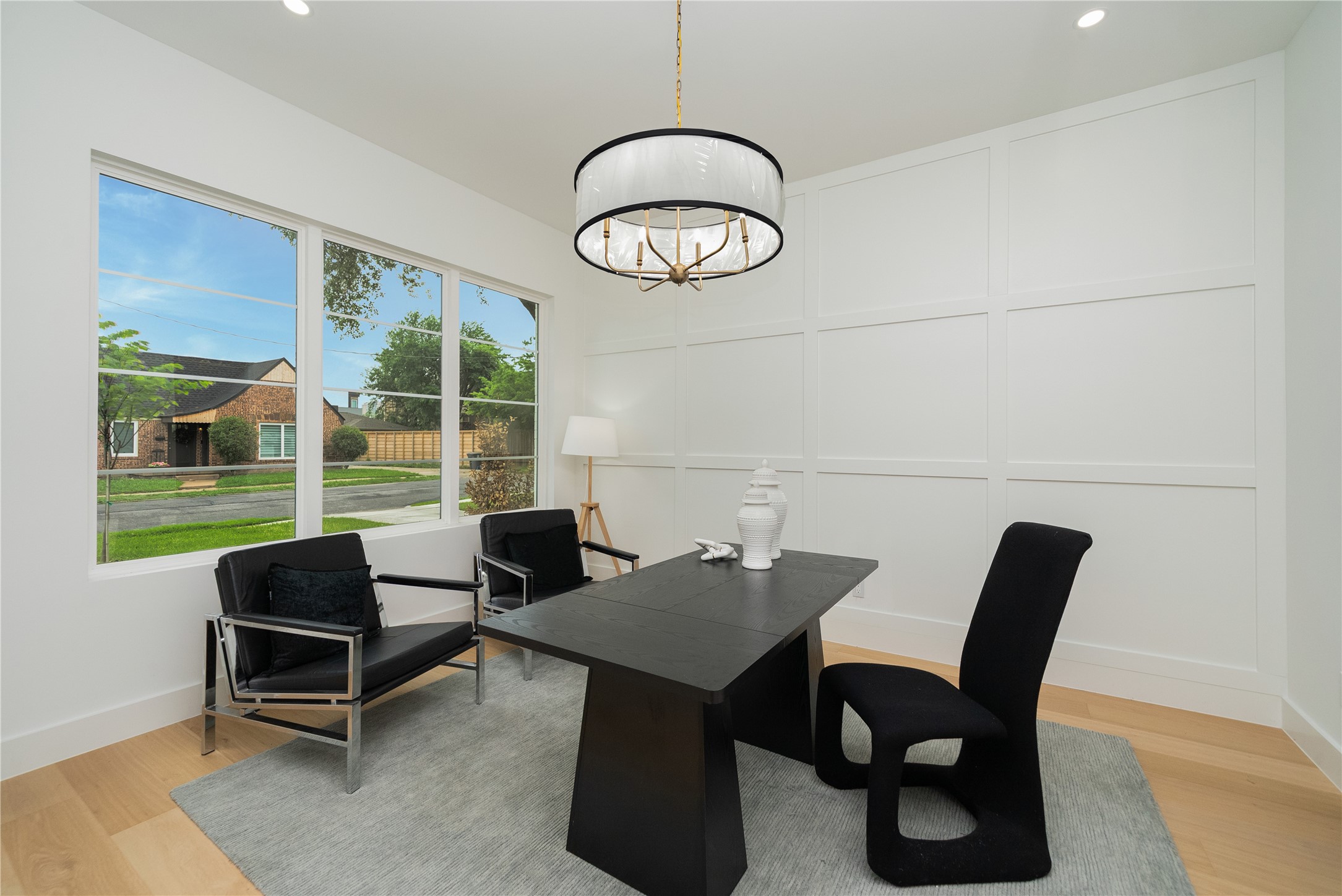 2414 Grigsby Avenue Dallas TX 75204