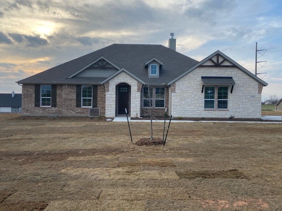 124 Hillview Trail Decatur TX 76234