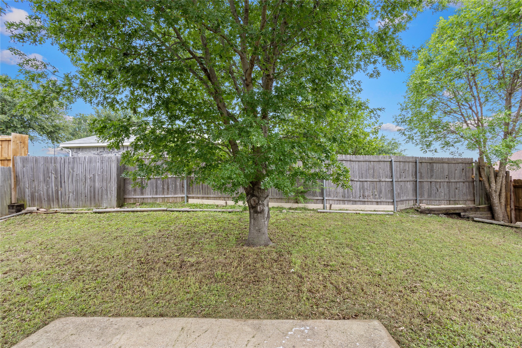 1256 Cleardale Drive Dallas TX 75232