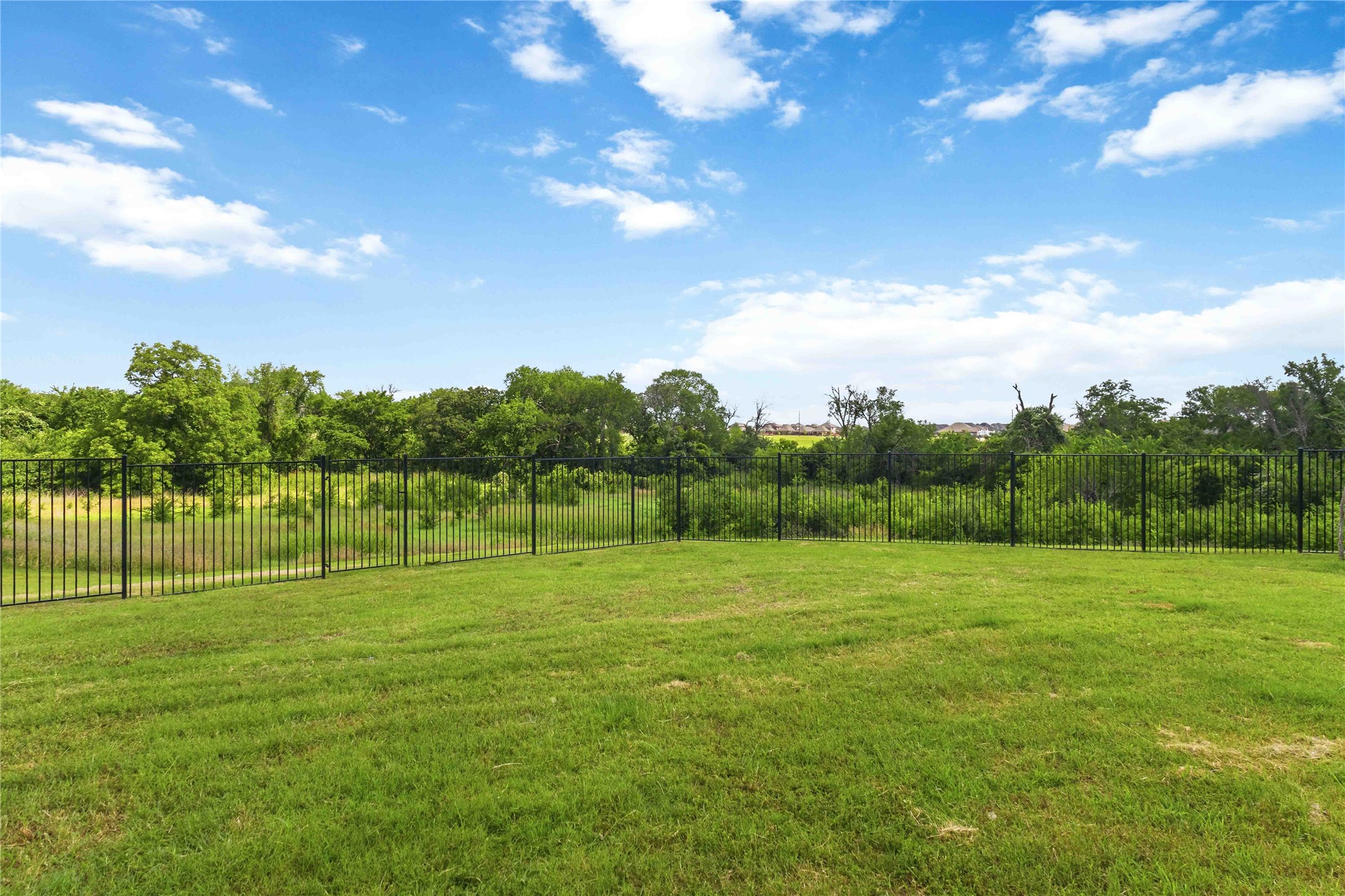 11005 Mustang Trail Aubrey TX 76227