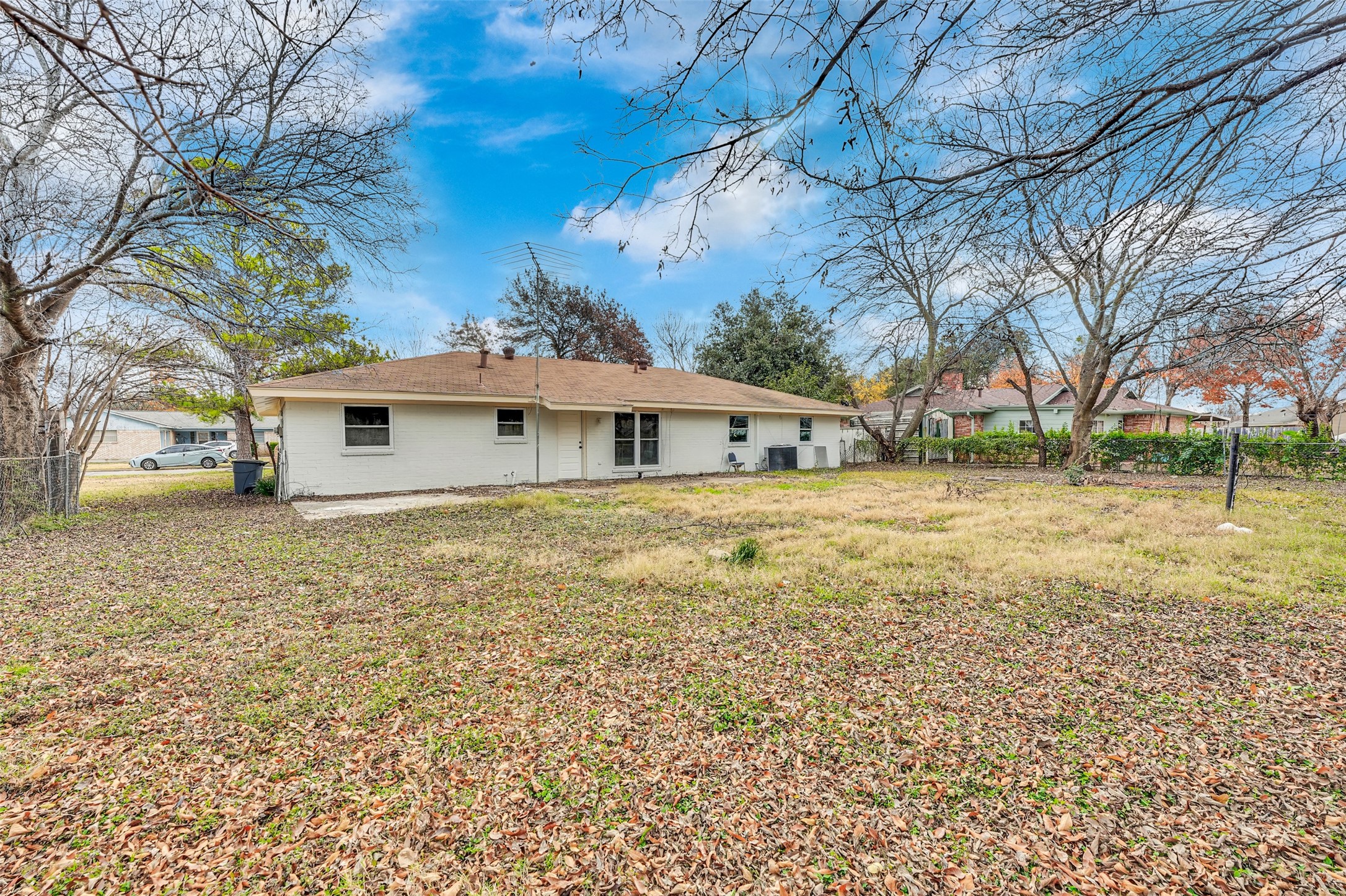 6916 Rebel Road Forest Hill TX 76140