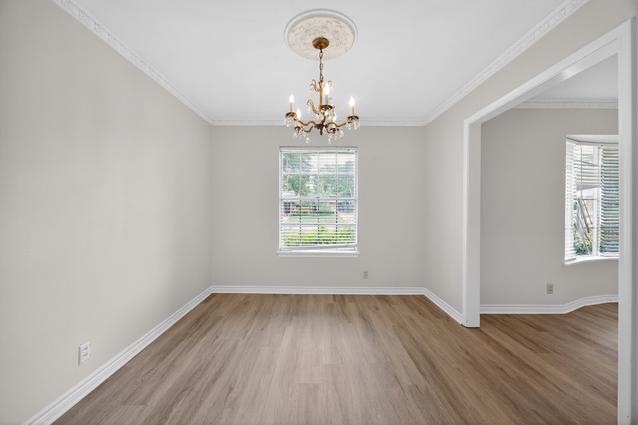 1616 W Shields Drive Sherman TX 75092