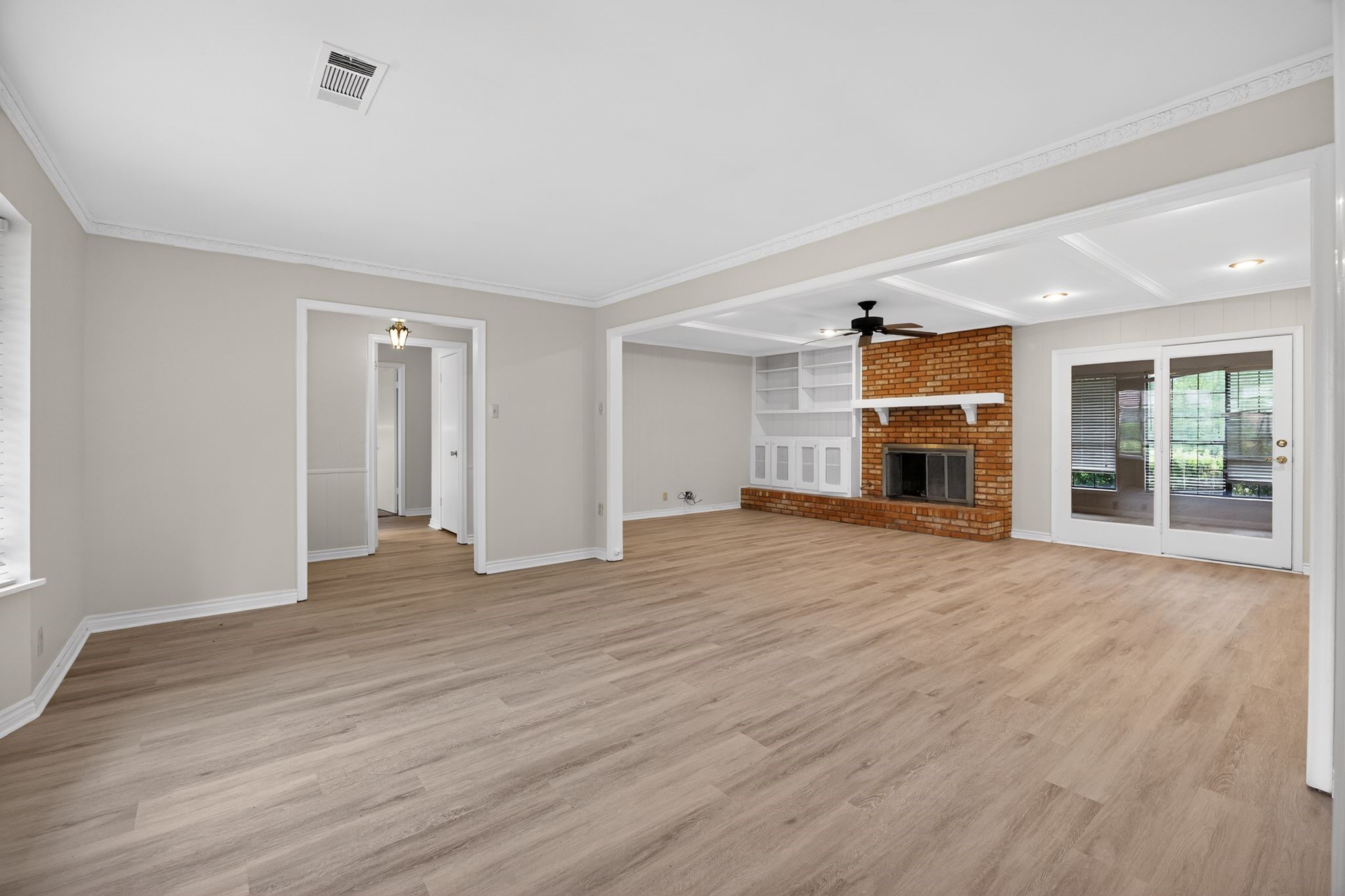 1616 W Shields Drive Sherman TX 75092