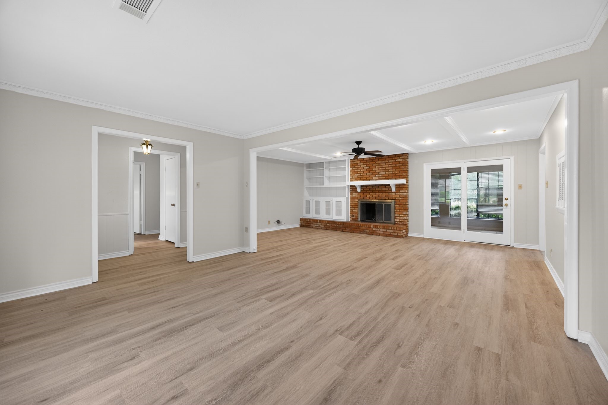 1616 W Shields Drive Sherman TX 75092