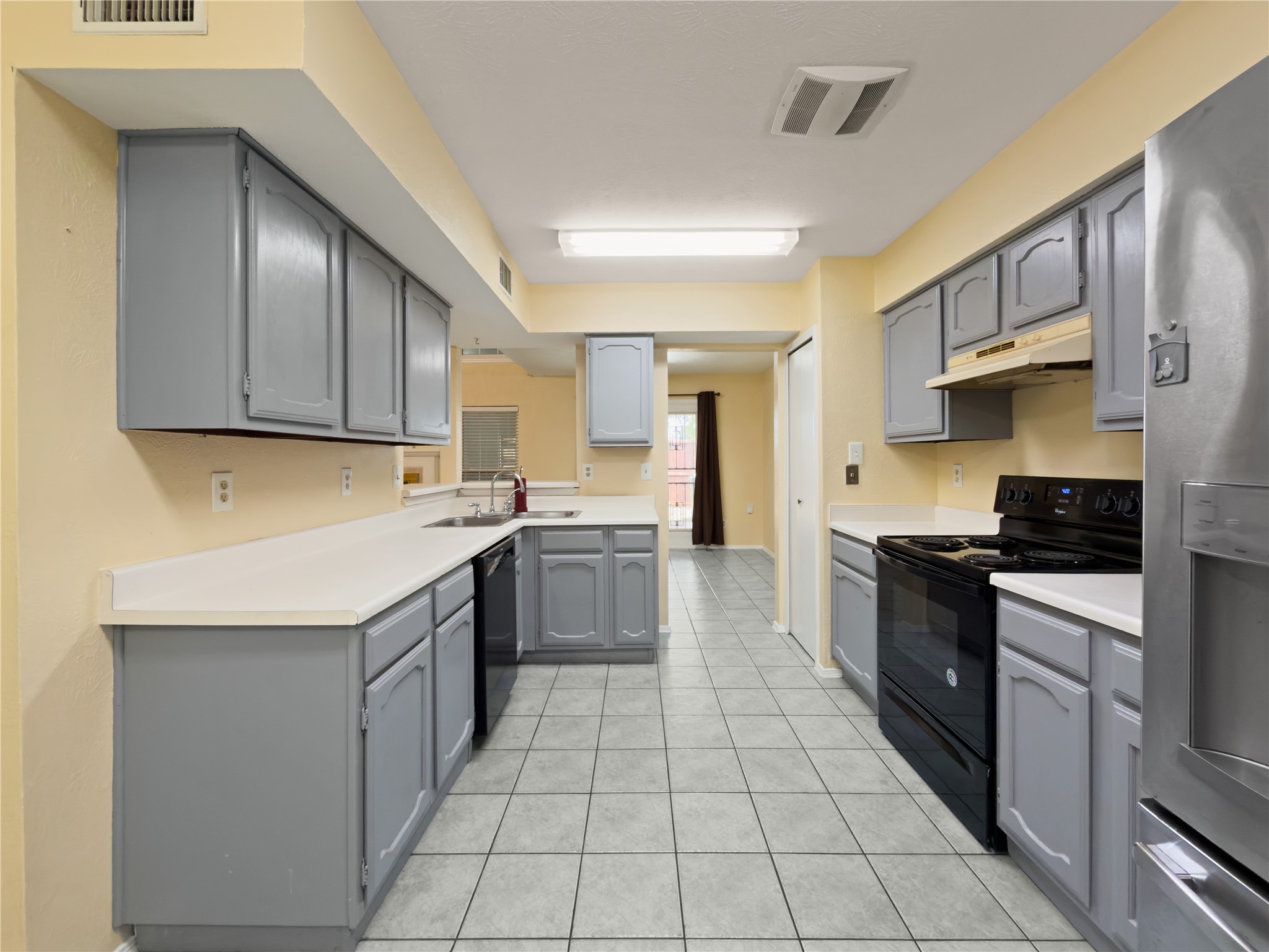 2426 Sutton Drive Arlington TX 76018