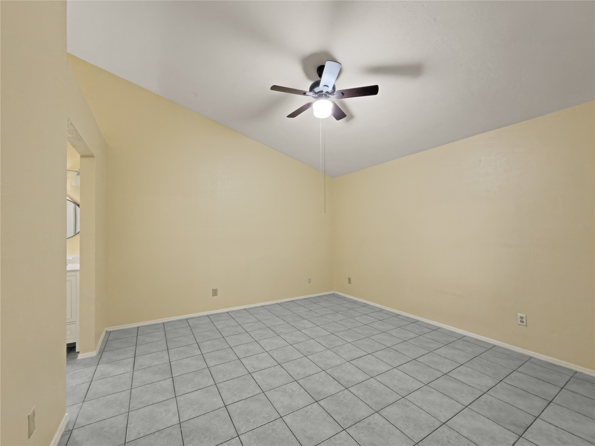 2426 Sutton Drive Arlington TX 76018