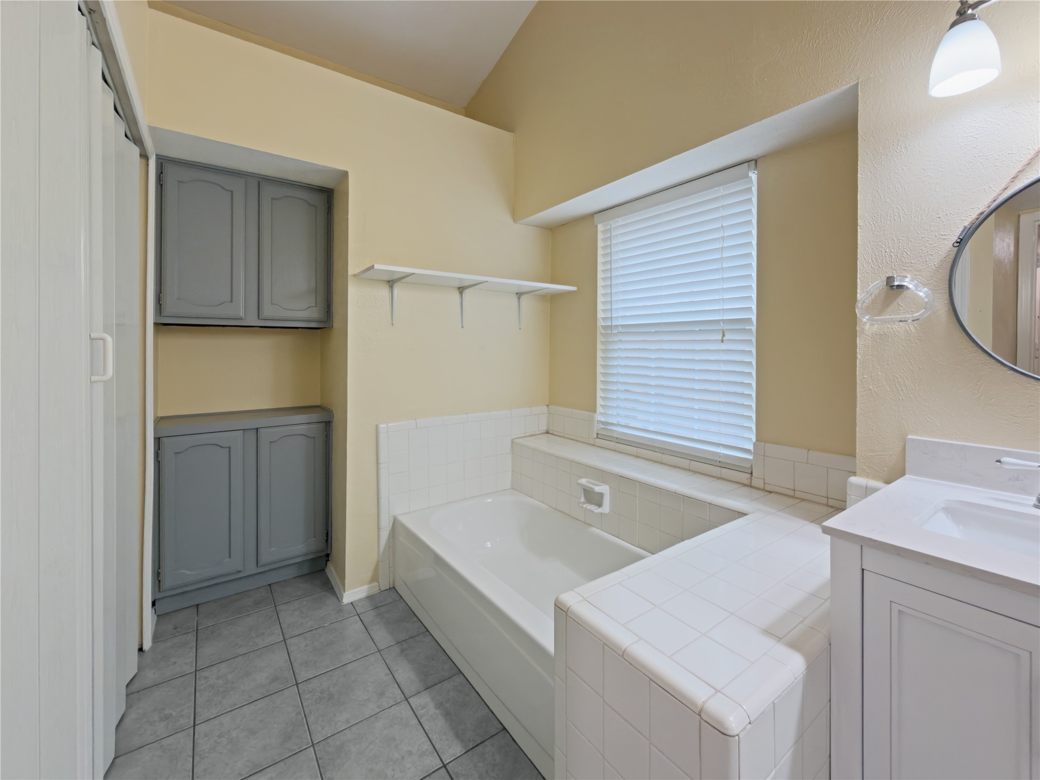2426 Sutton Drive Arlington TX 76018
