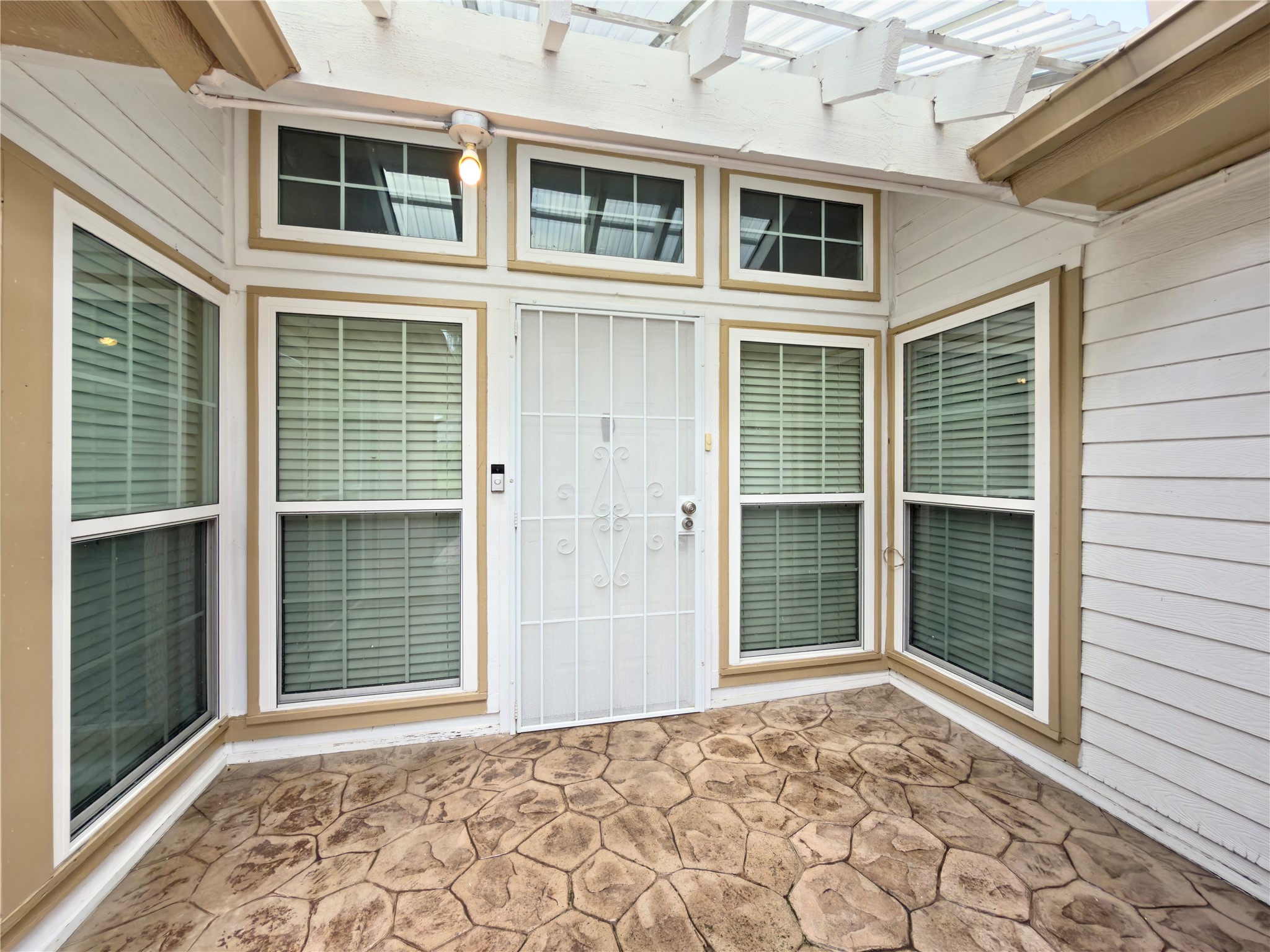 2426 Sutton Drive Arlington TX 76018