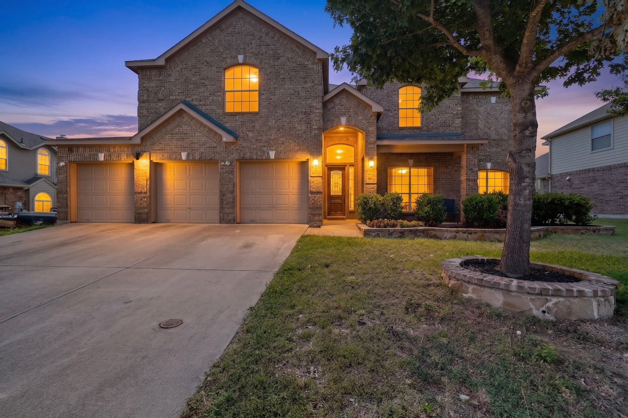 914 Hidden Lakes Drive Cedar Hill TX 75104