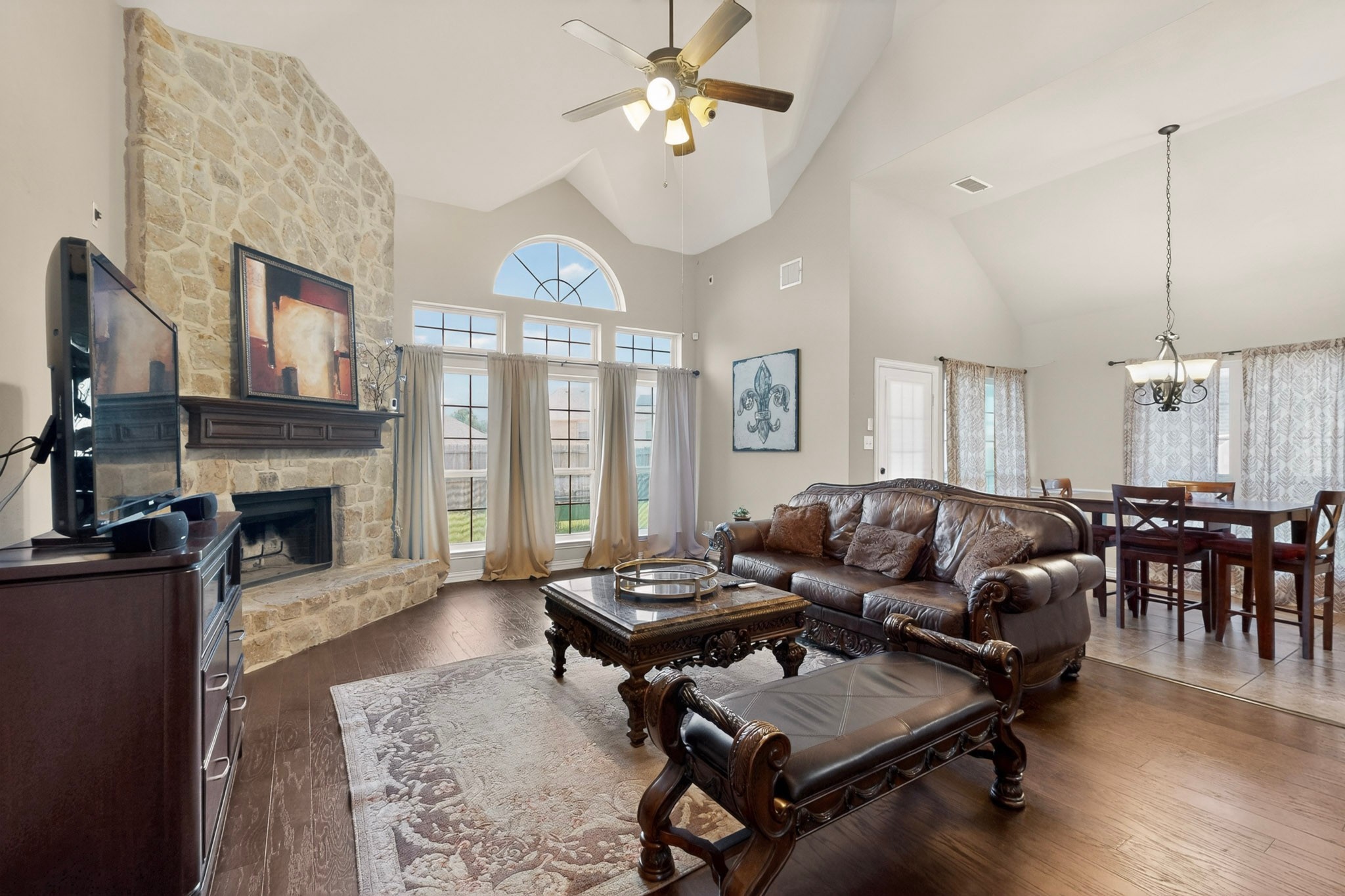 914 Hidden Lakes Drive Cedar Hill TX 75104