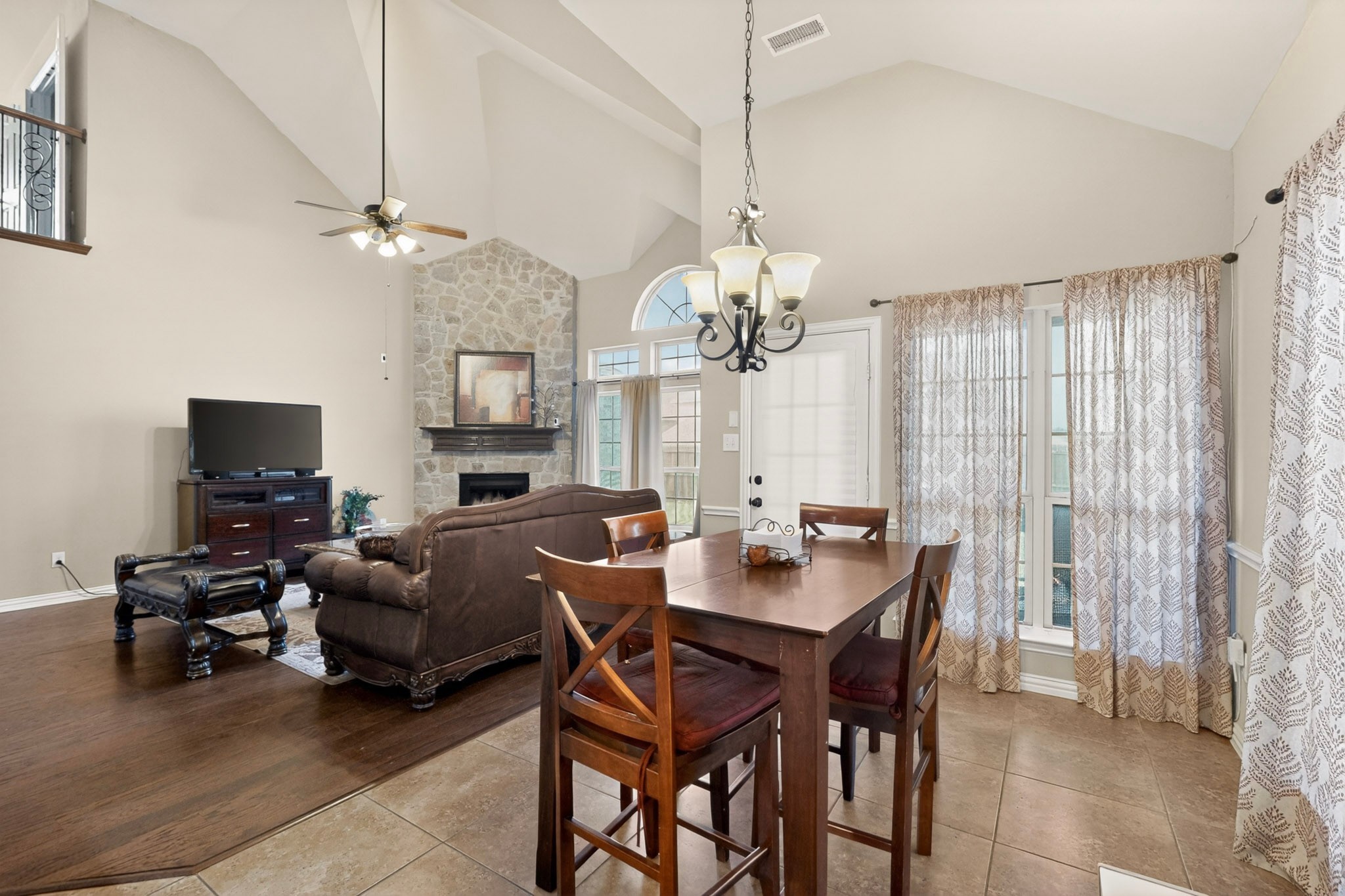 914 Hidden Lakes Drive Cedar Hill TX 75104