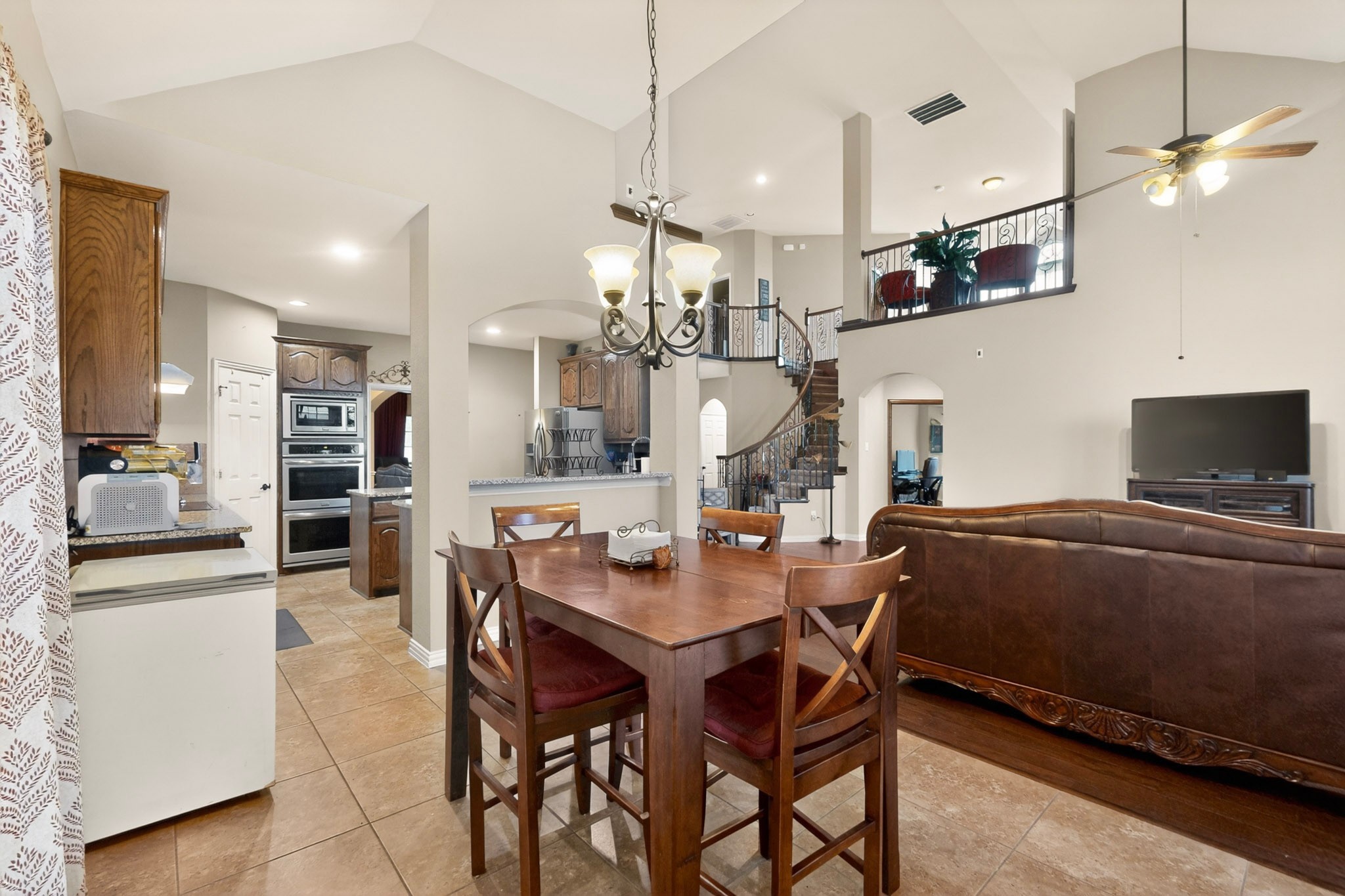 914 Hidden Lakes Drive Cedar Hill TX 75104