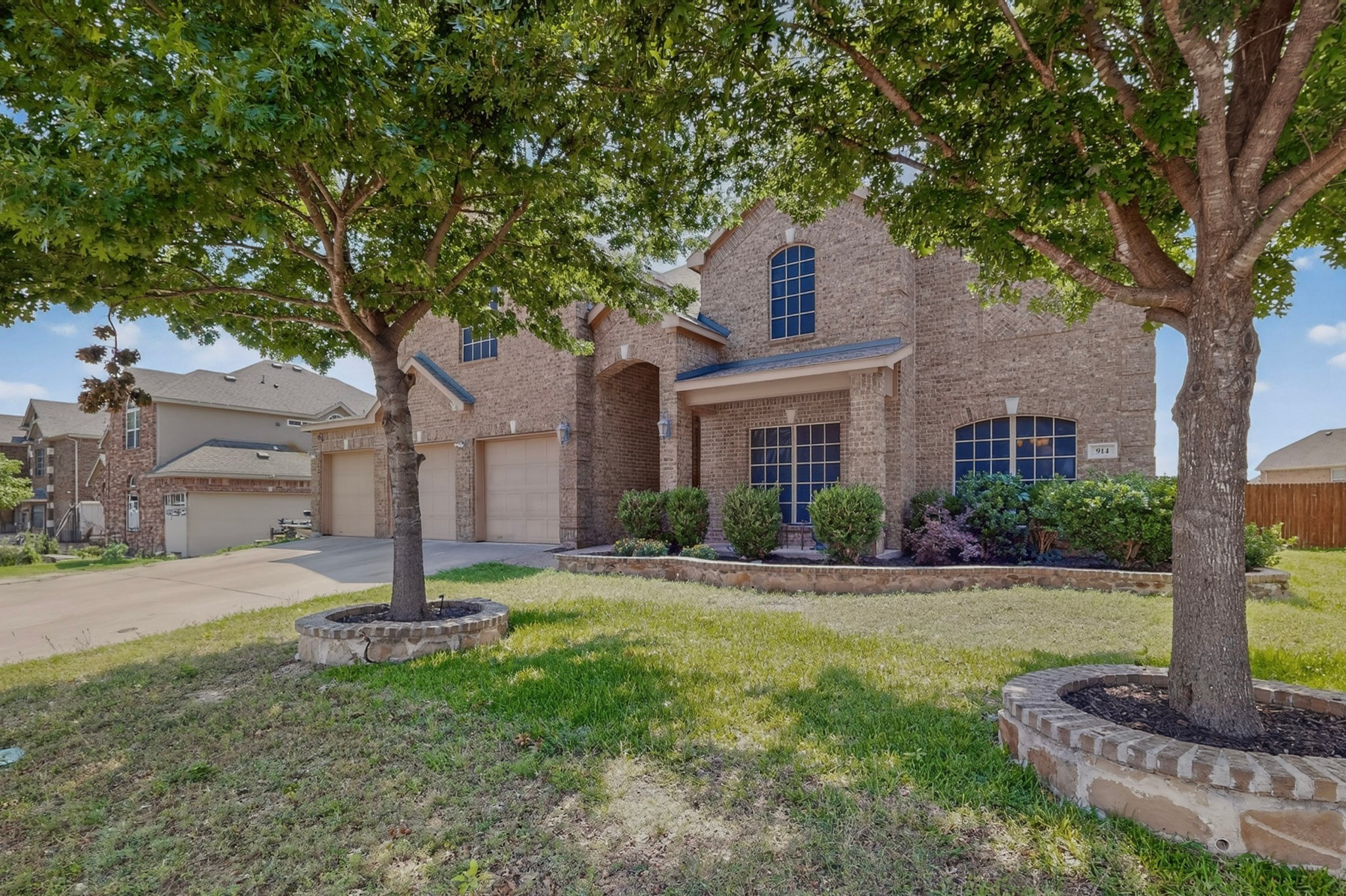 914 Hidden Lakes Drive Cedar Hill TX 75104