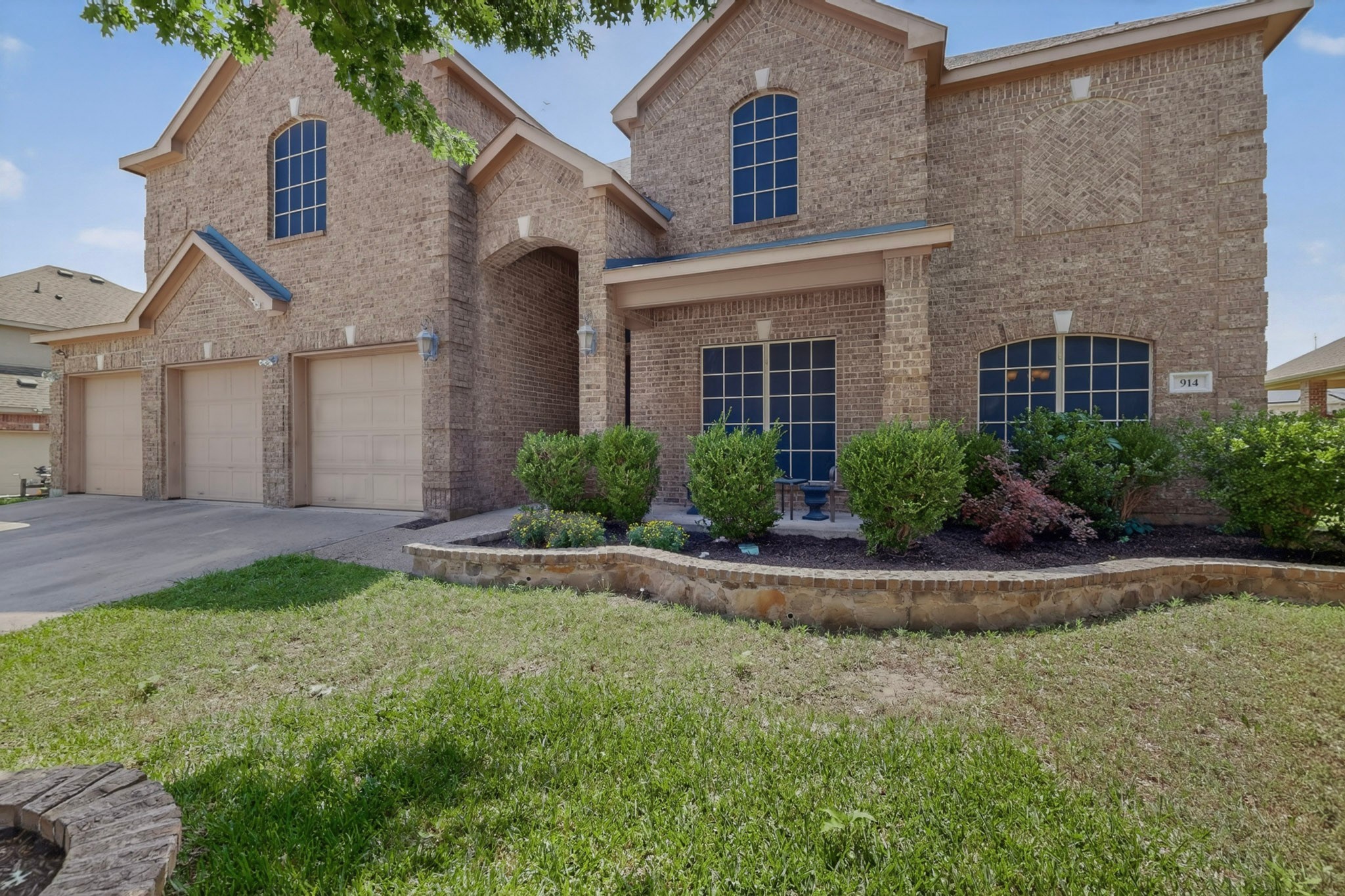 914 Hidden Lakes Drive Cedar Hill TX 75104