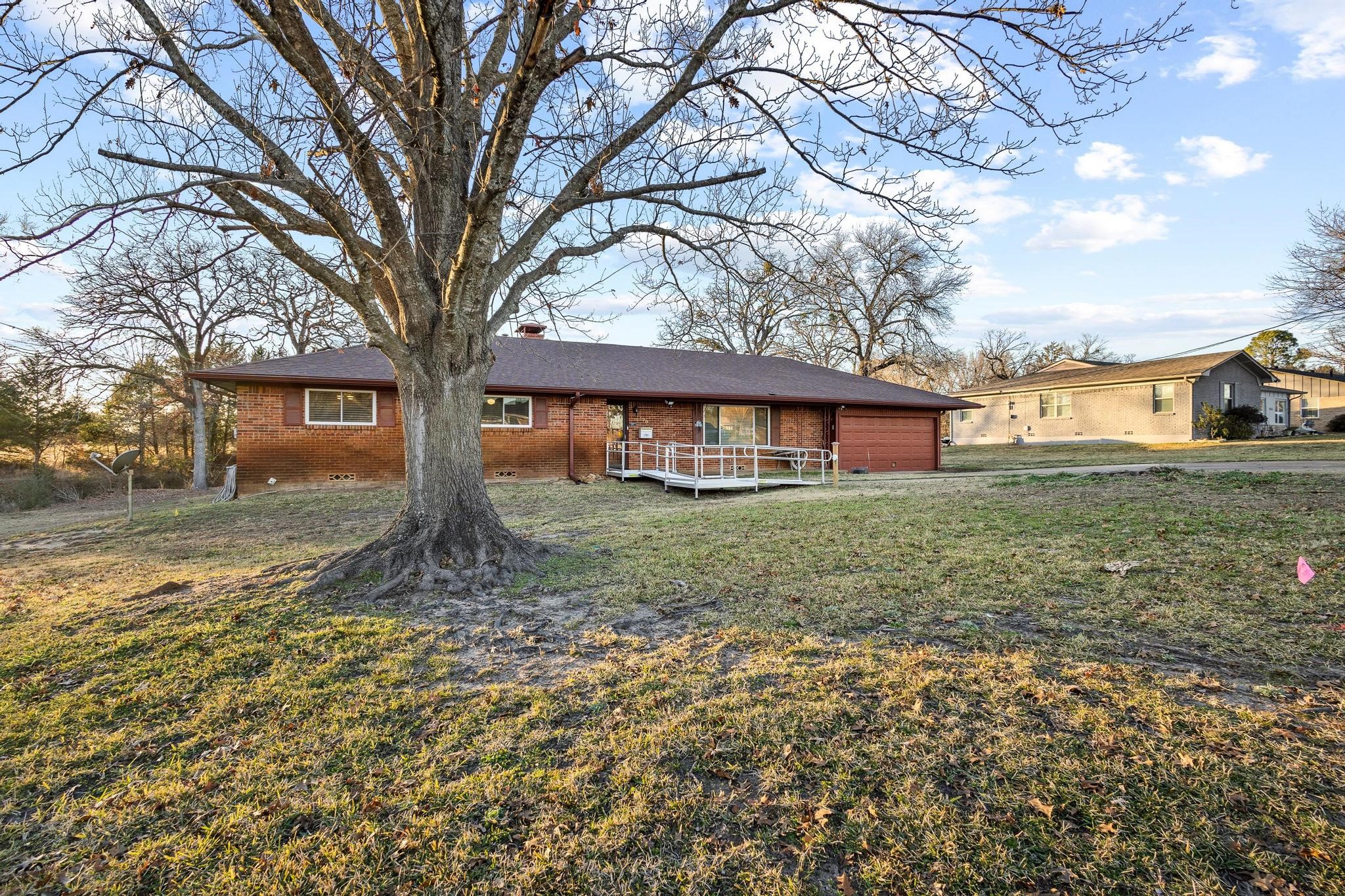 1701 S Lillis Lane Denison TX 75020