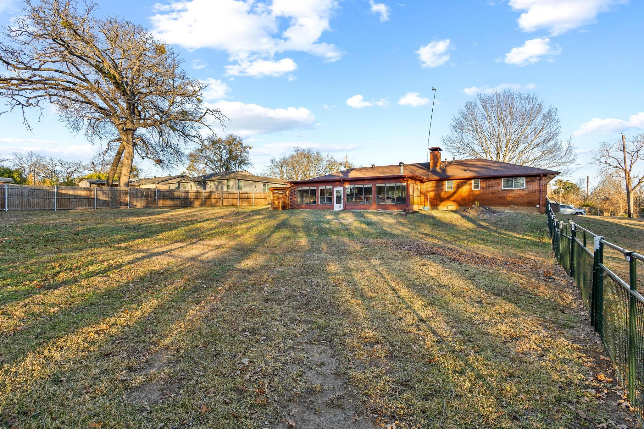 1701 S Lillis Lane Denison TX 75020