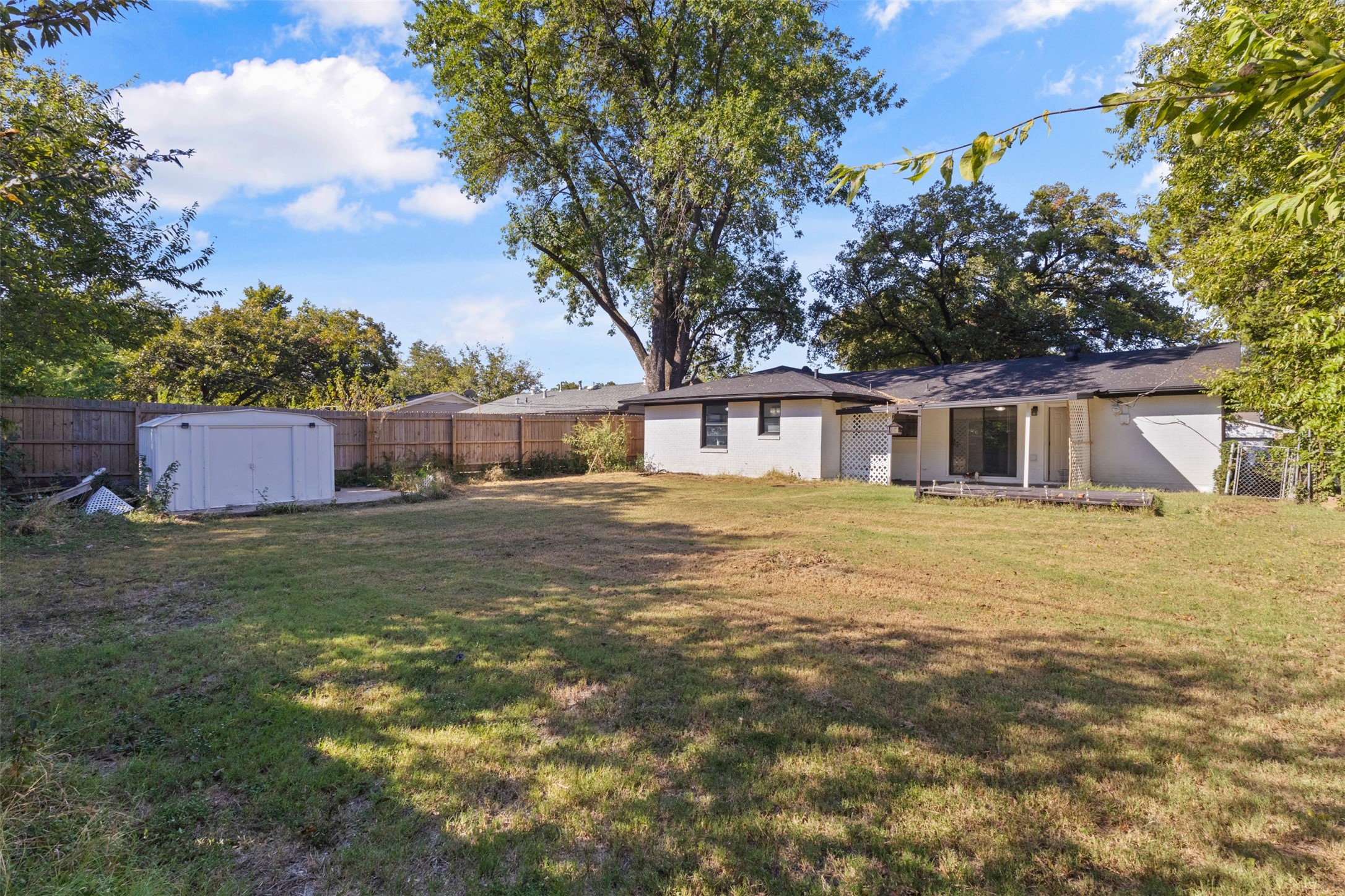 1809 Balla Way Grand Prairie TX 75051