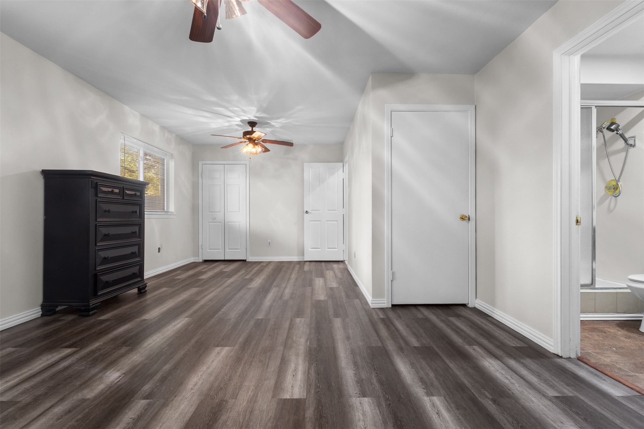 1065 Sunset Circle Garland TX 75040