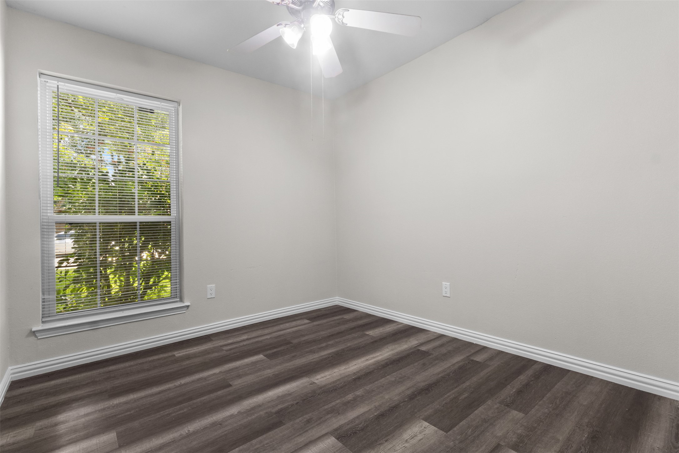 1065 Sunset Circle Garland TX 75040