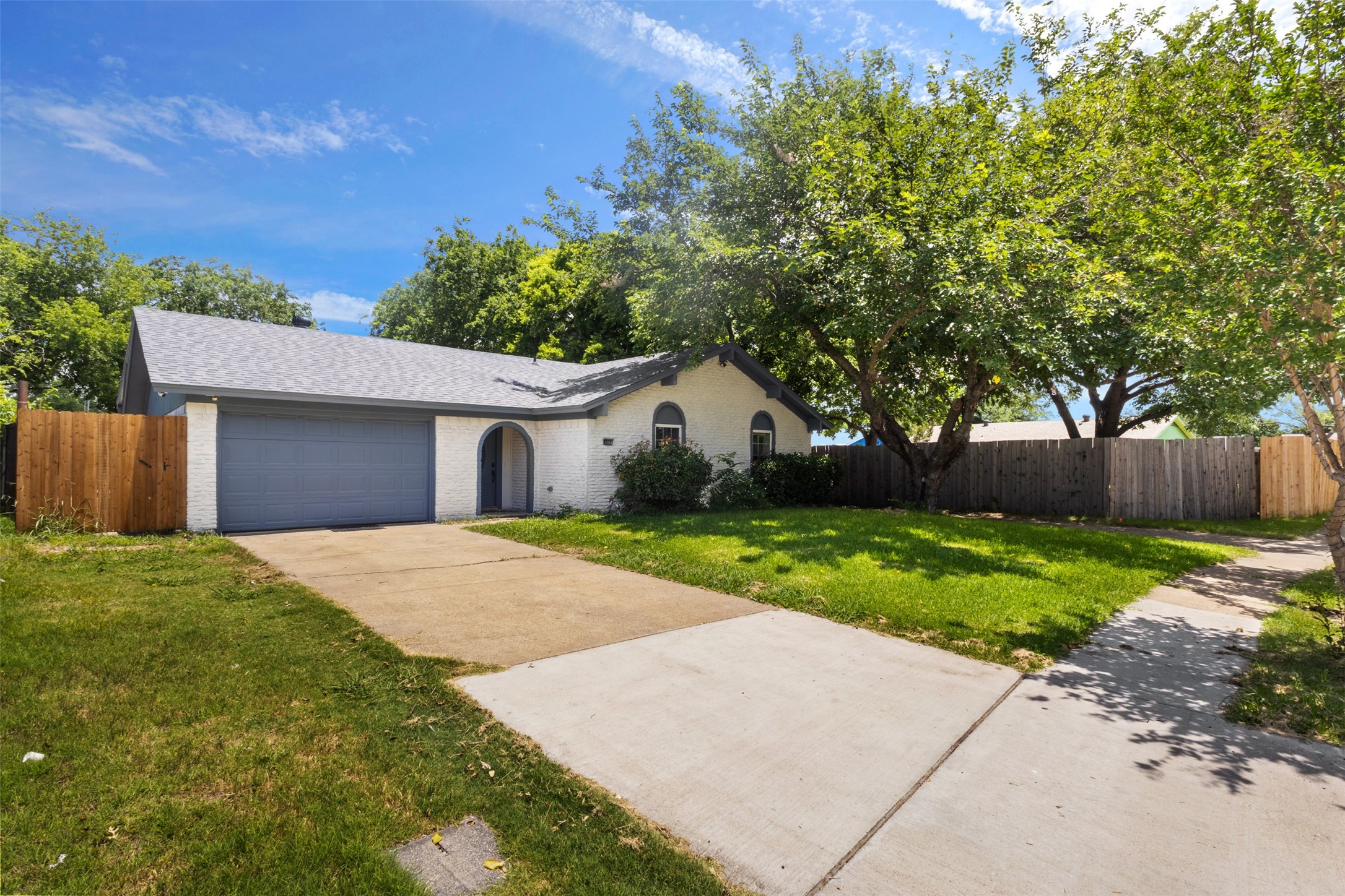 1065 Sunset Circle Garland TX 75040