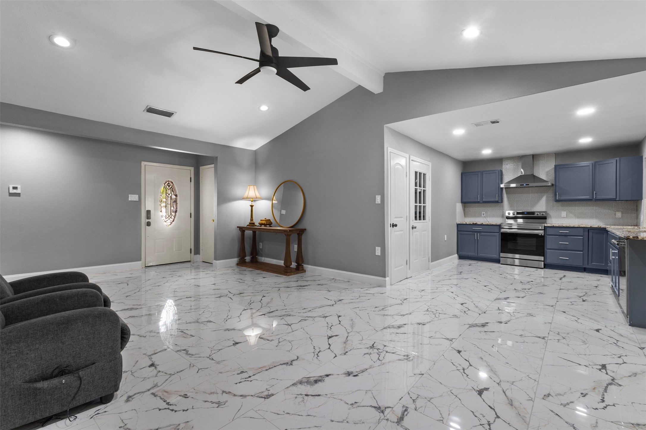 1065 Sunset Circle Garland TX 75040